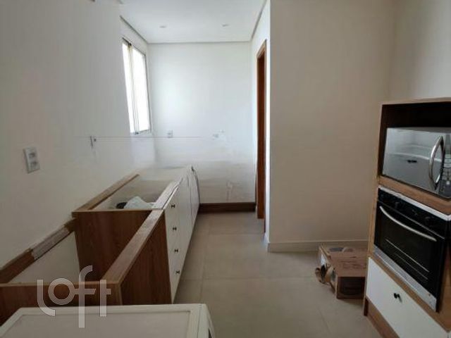 Apartamento com 68m², 2 dormitórios, 1 vaga, Santana em Porto Alegre