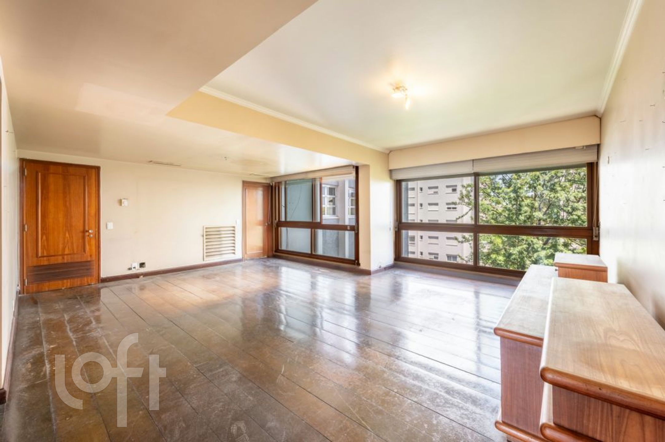 Apartamento com 277m², 4 dormitórios, 1 suíte, 3 vagas, Rio Branco em Porto Alegre