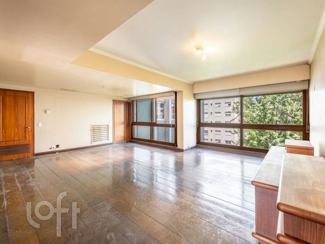 Apartamento com 277m², 4 dormitórios, 1 suíte, 3 vagas, Rio Branco em Porto Alegre