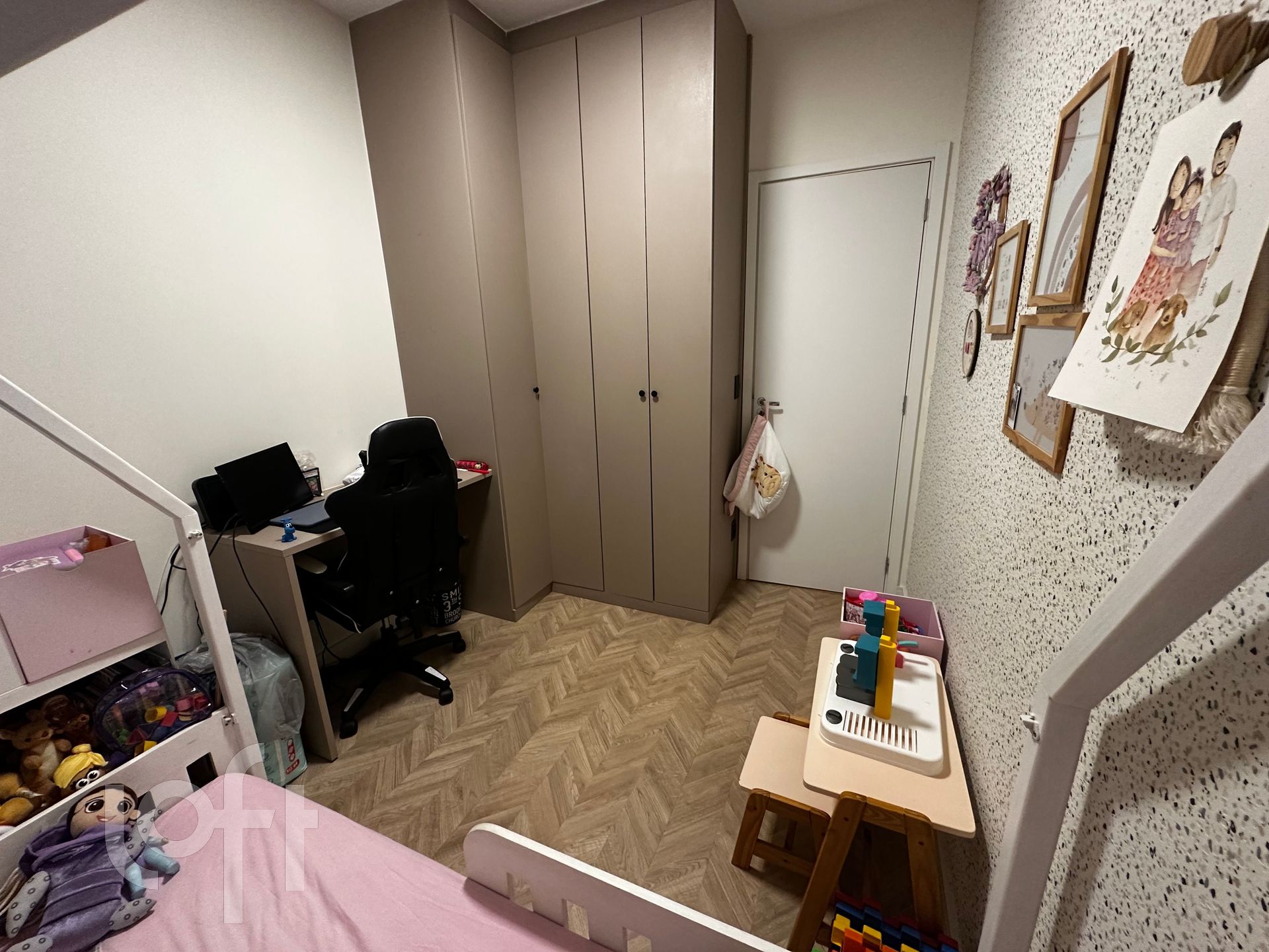 Apartamento à venda com 2 quartos, 68m² - Foto 9