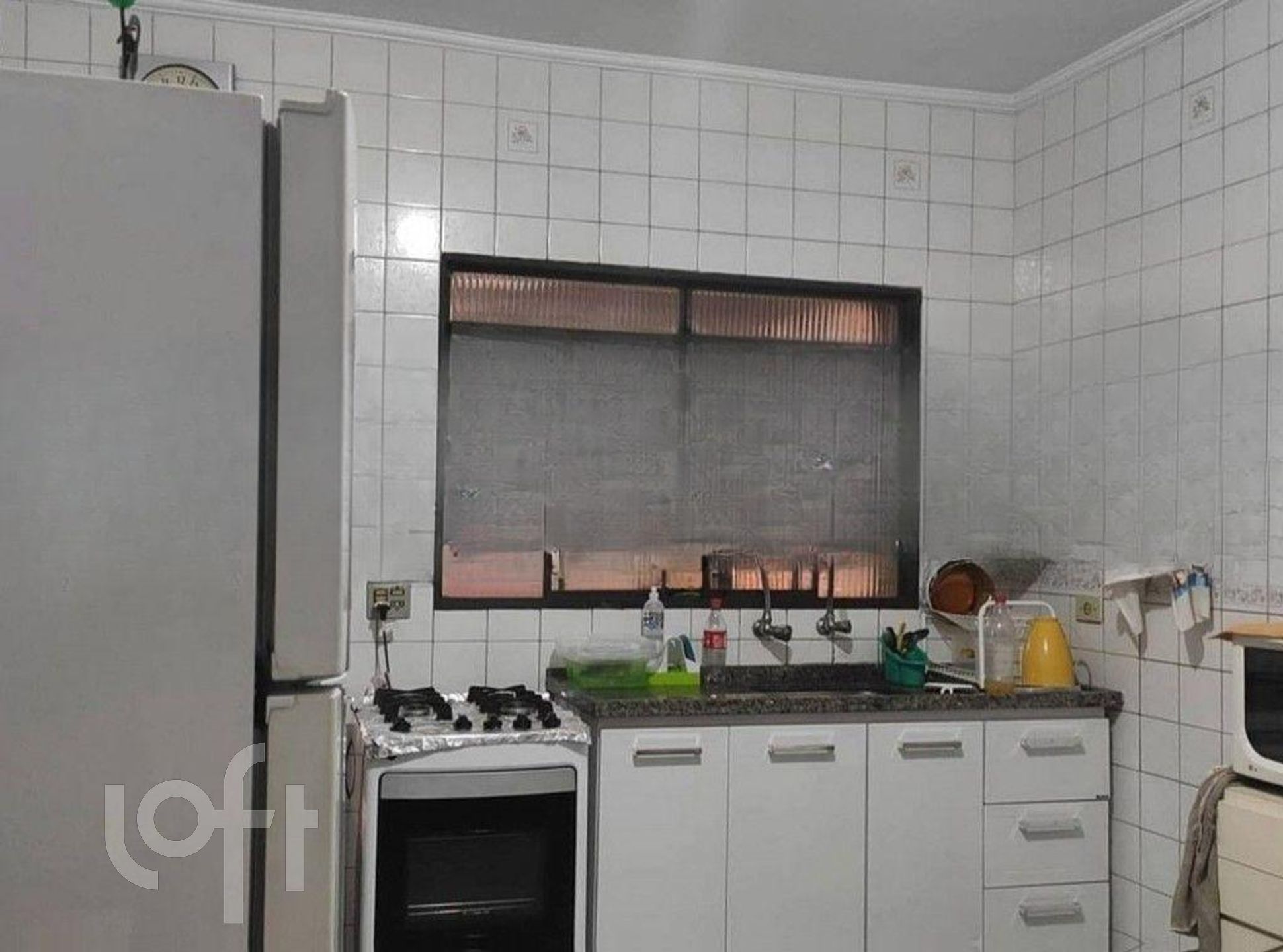 Casa à venda com 2 quartos, 100m² - Foto 2