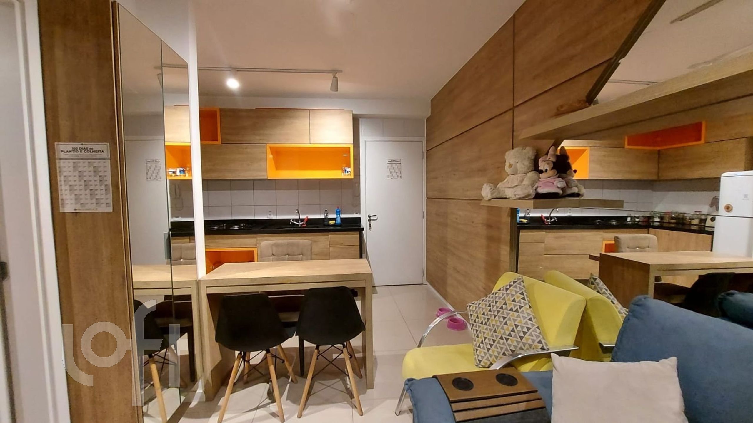 Apartamento à venda com 1 quarto, 32m² - Foto 1