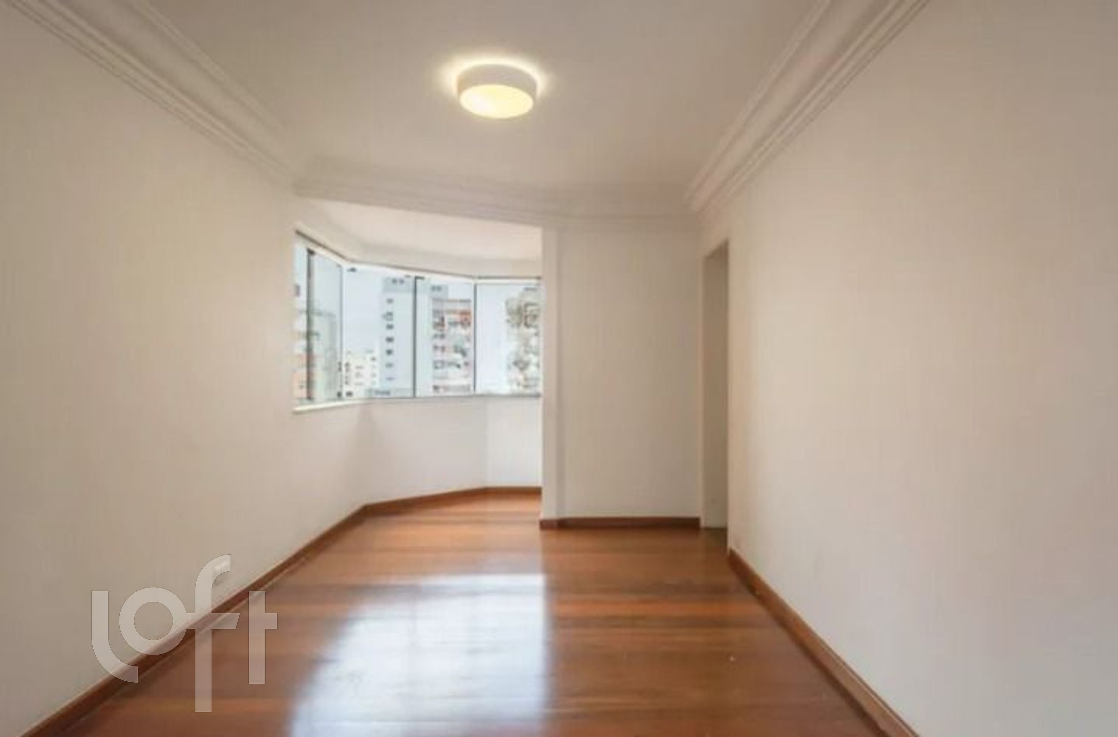 Apartamento à venda com 3 quartos, 160m² - Foto 9