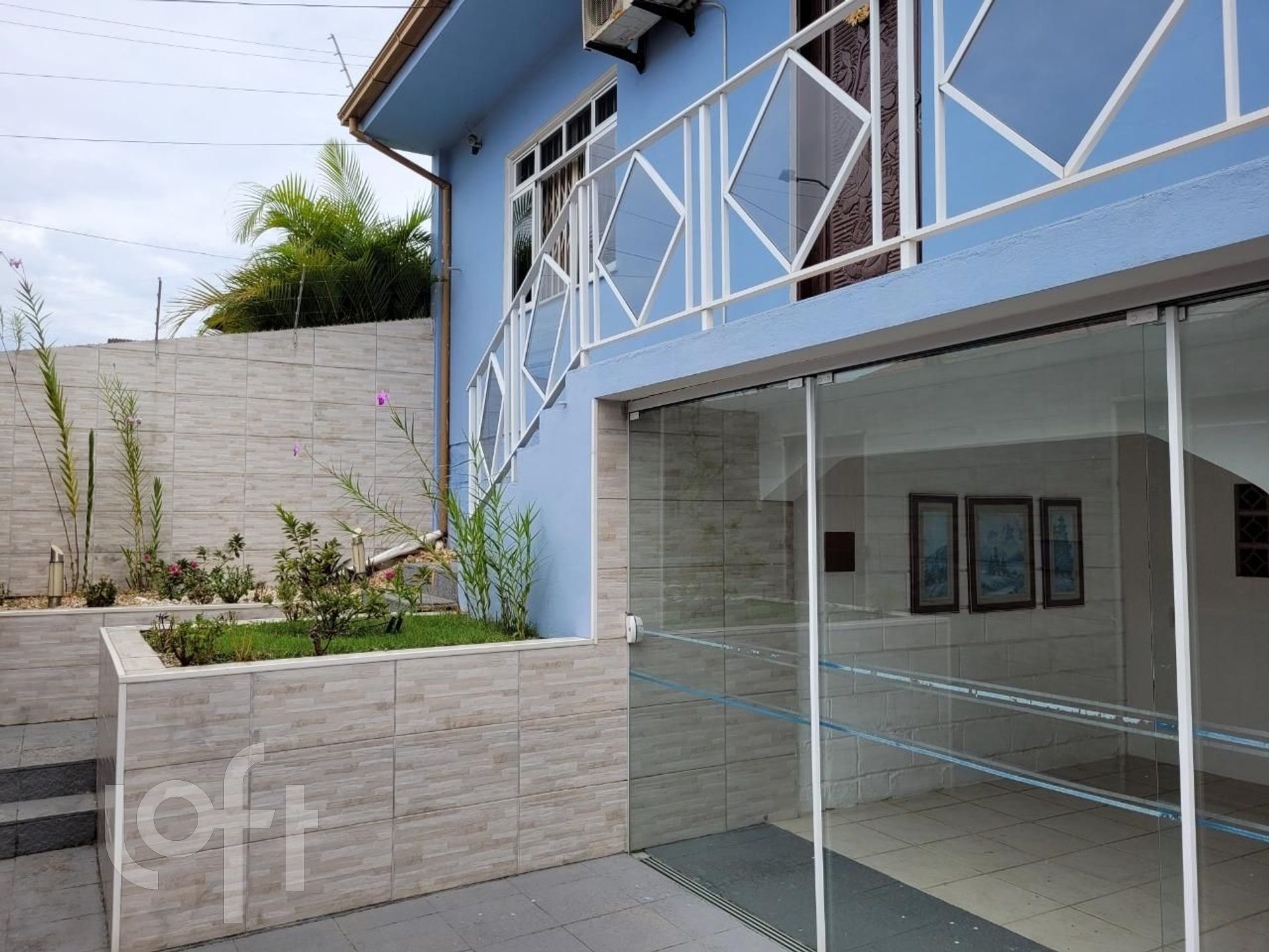 Casa à venda em Barreiros com 200 m², 3 quartos, 1 suíte, 4 vagas
