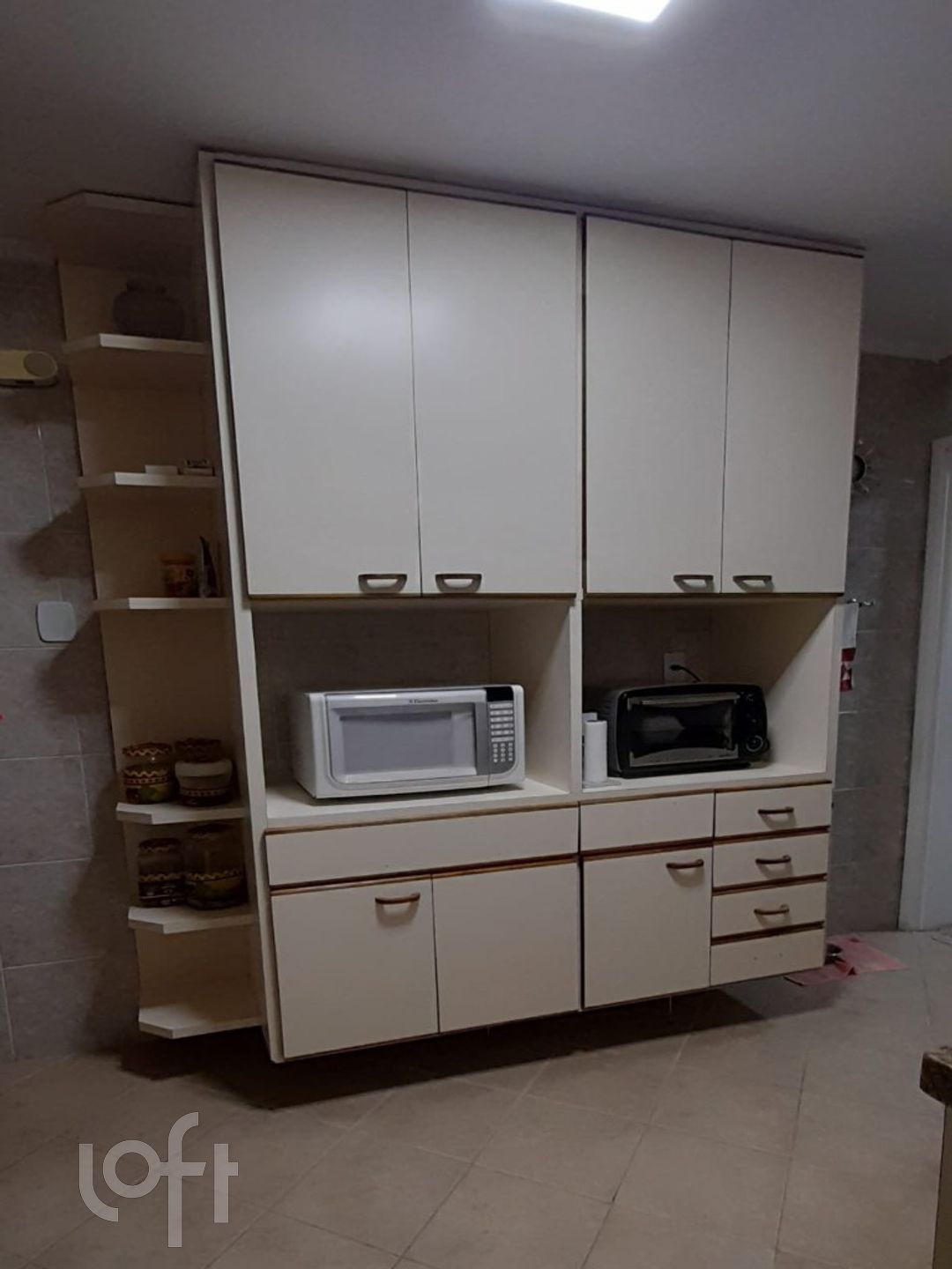 Apartamento à venda com 2 quartos, 90m² - Foto 2