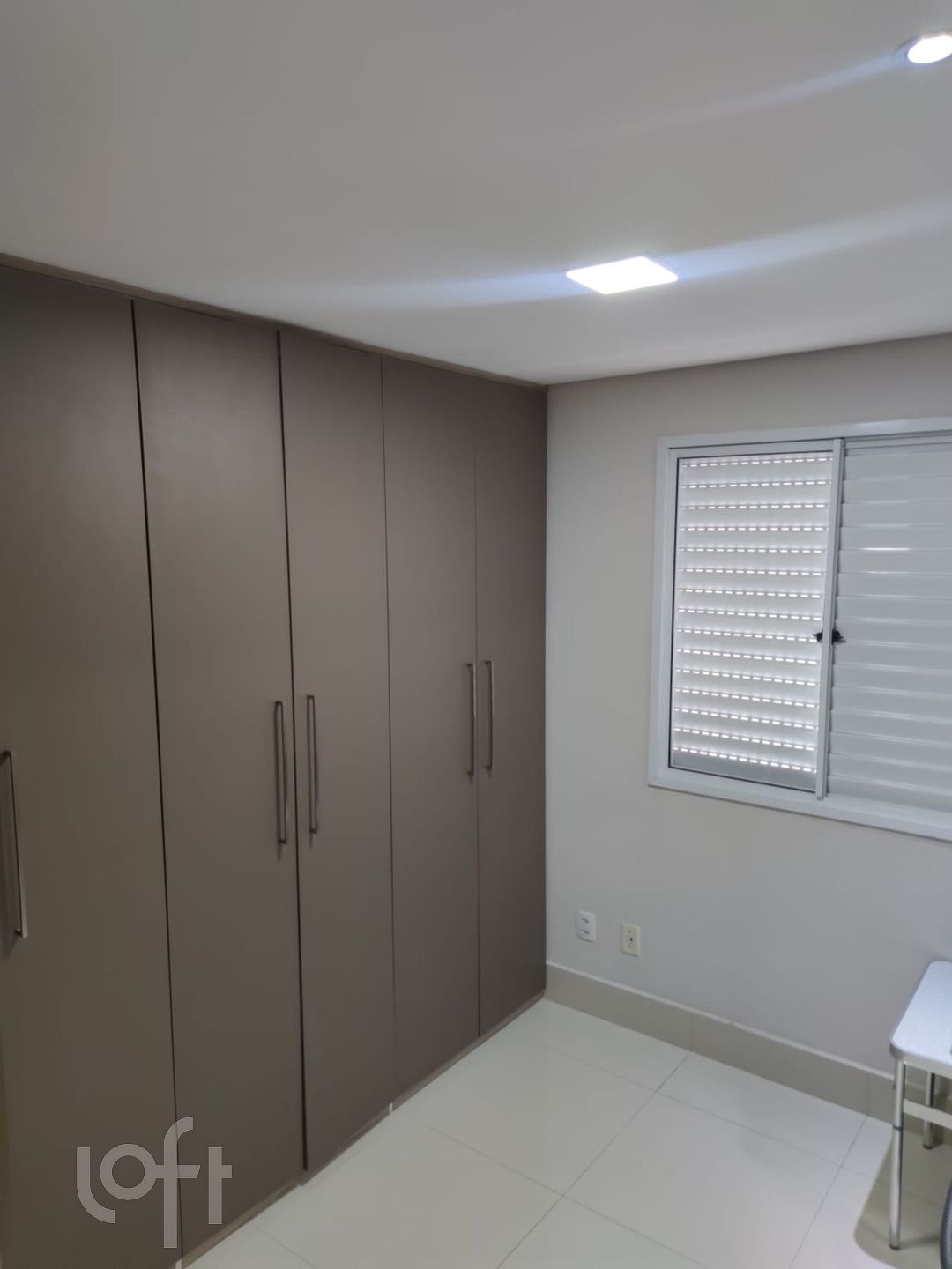 Apartamento à venda com 2 quartos, 50m² - Foto 3