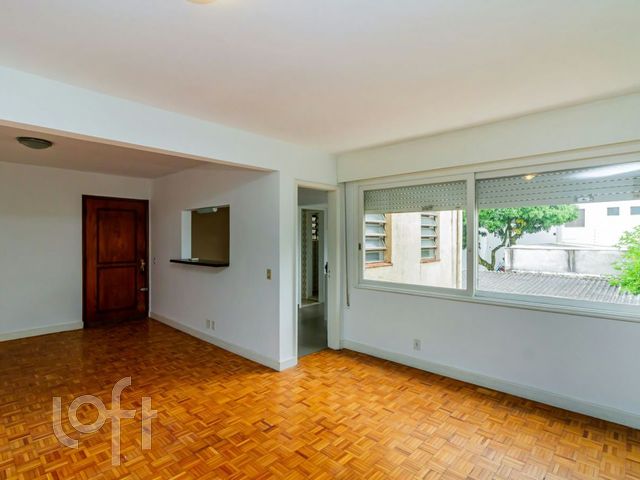 Apartamento com 103m², 3 dormitórios, 1 suíte, 1 vaga, Petrópolis em Porto Alegre