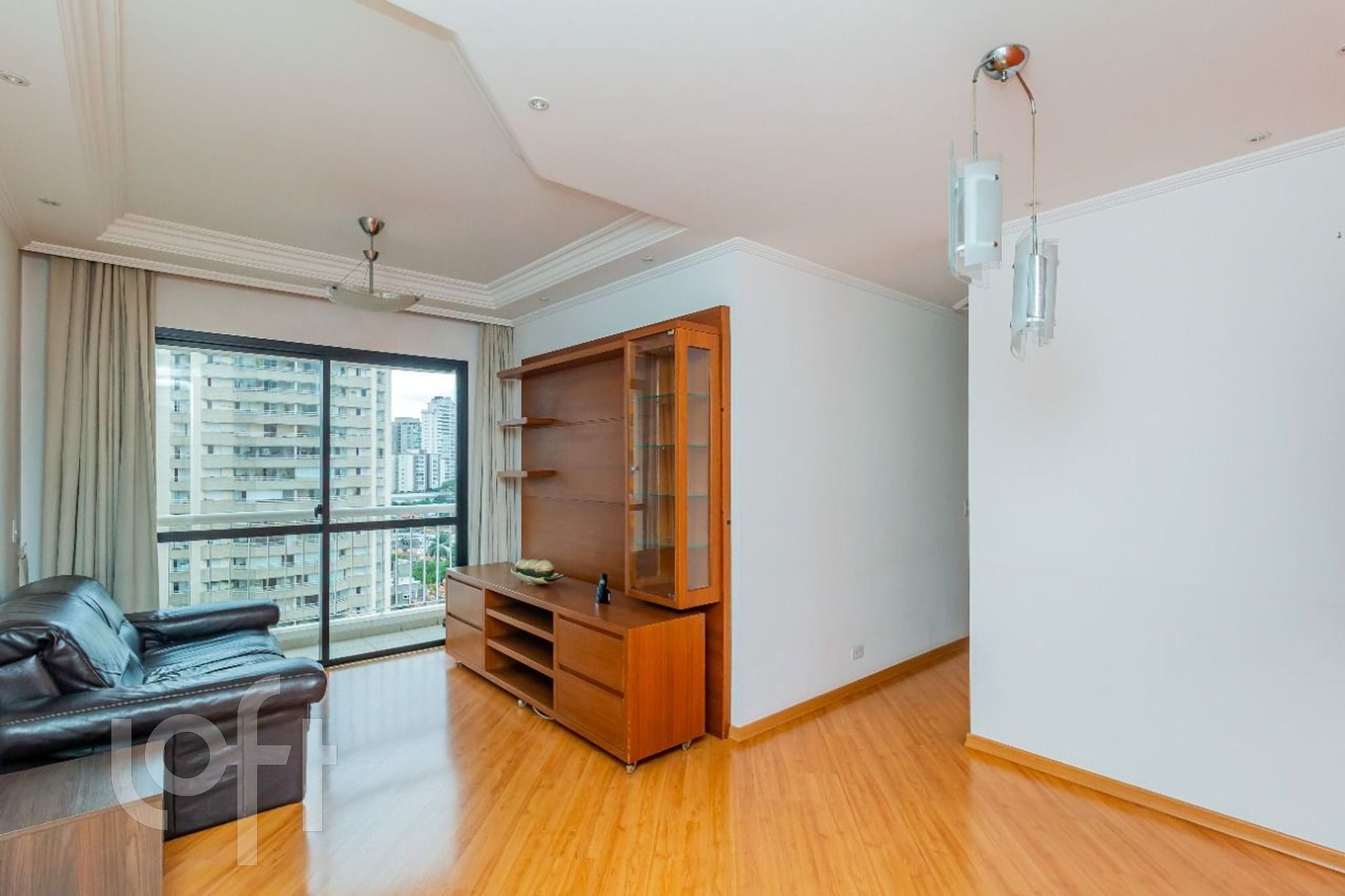 Apartamento à venda em Pompeia com 72 m², 3 quartos, 1 vaga
