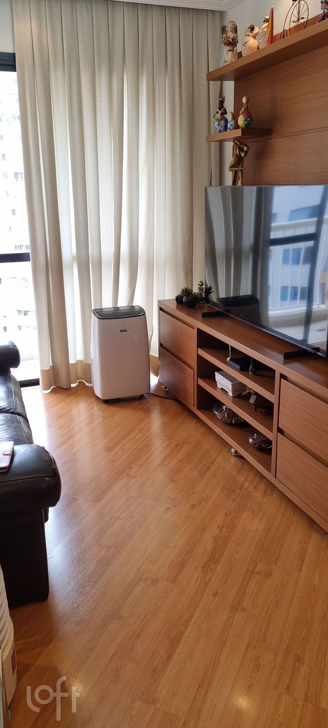 Apartamento à venda com 3 quartos, 72m² - Foto 2