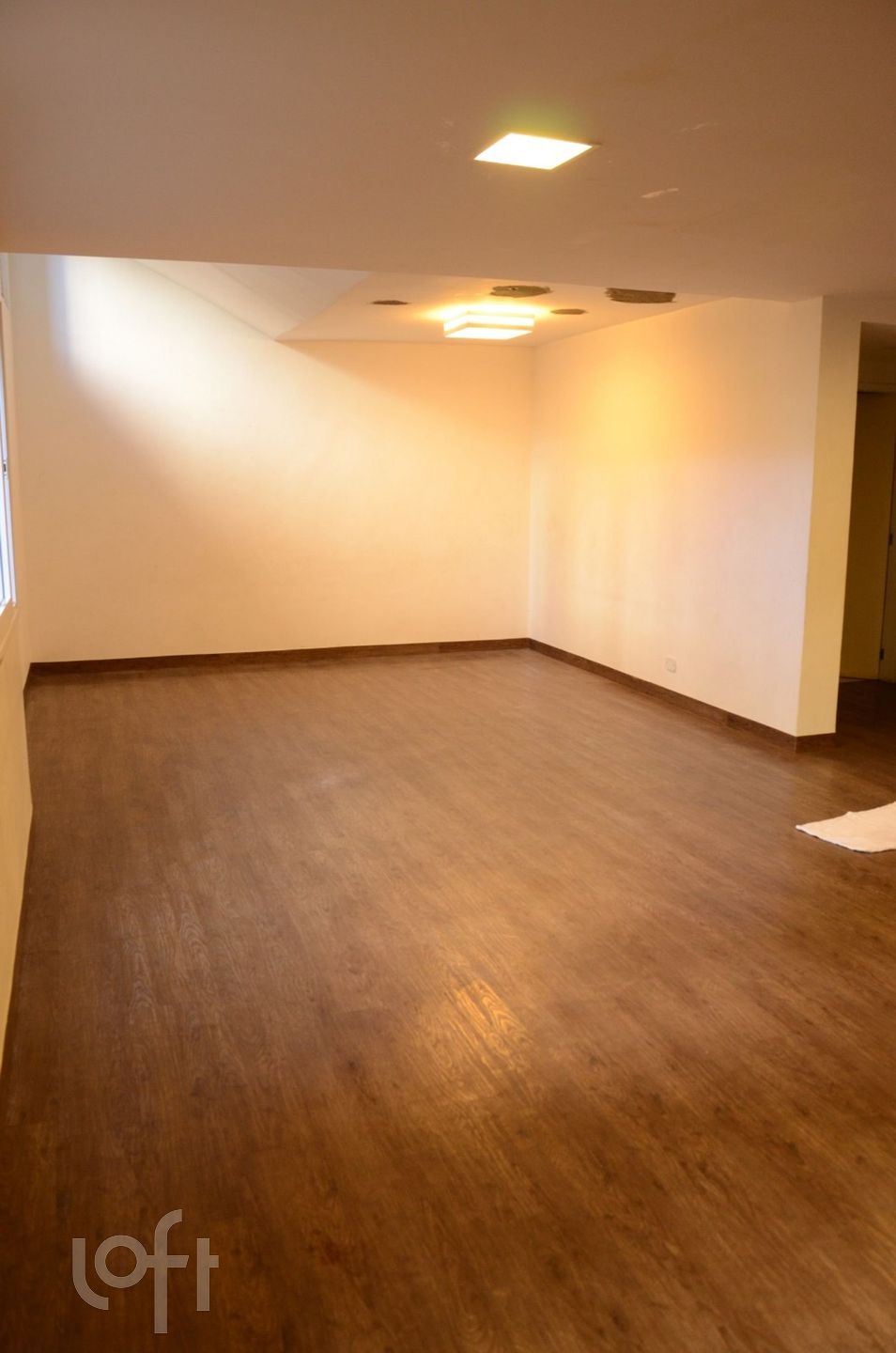 Apartamento à venda com 4 quartos, 280m² - Foto 1