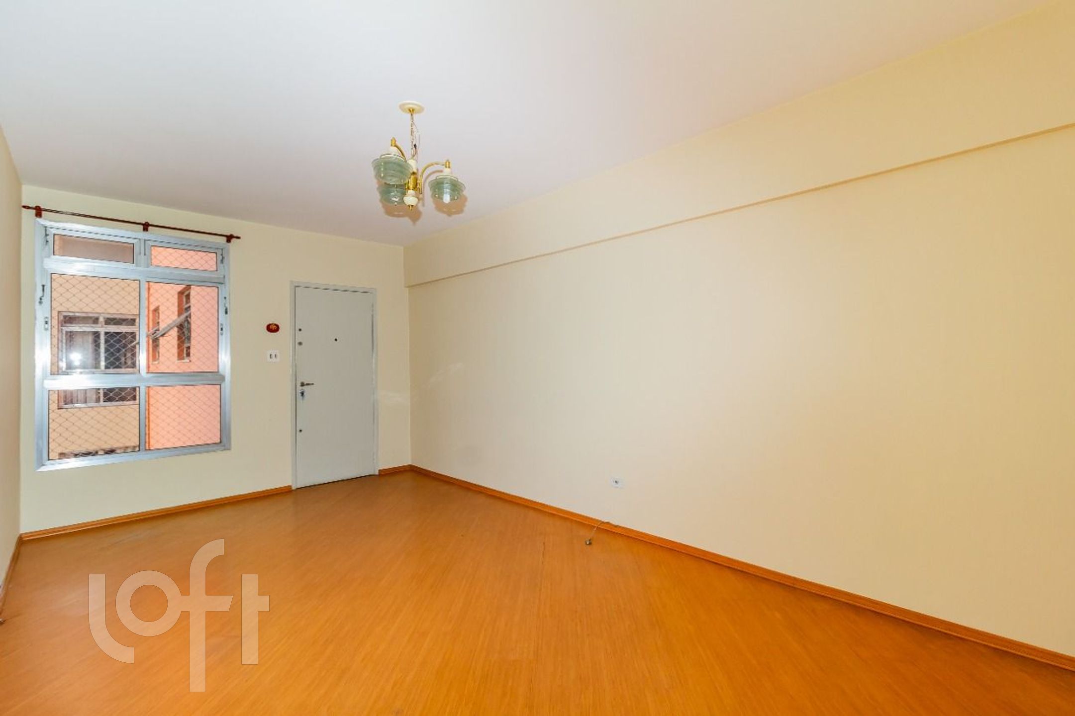 Apartamento à venda com 2 quartos, 73m² - Foto 2