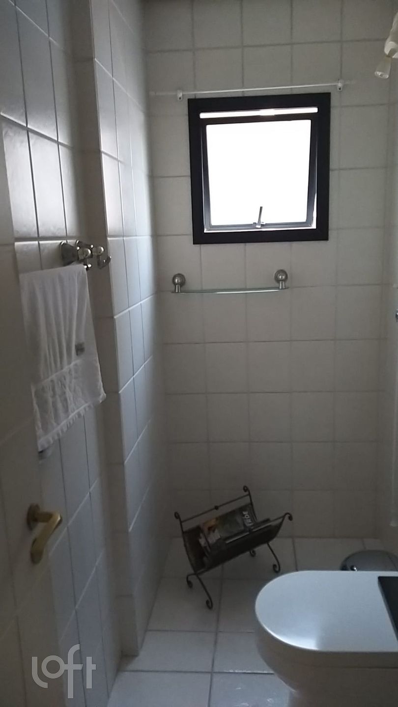 Apartamento à venda com 2 quartos, 70m² - Foto 18