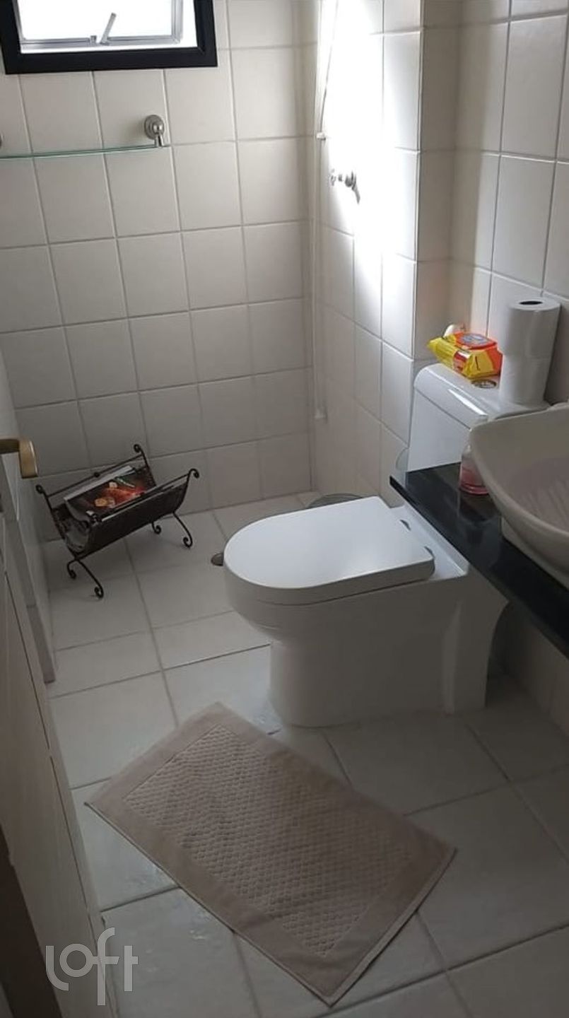 Apartamento à venda com 2 quartos, 70m² - Foto 17