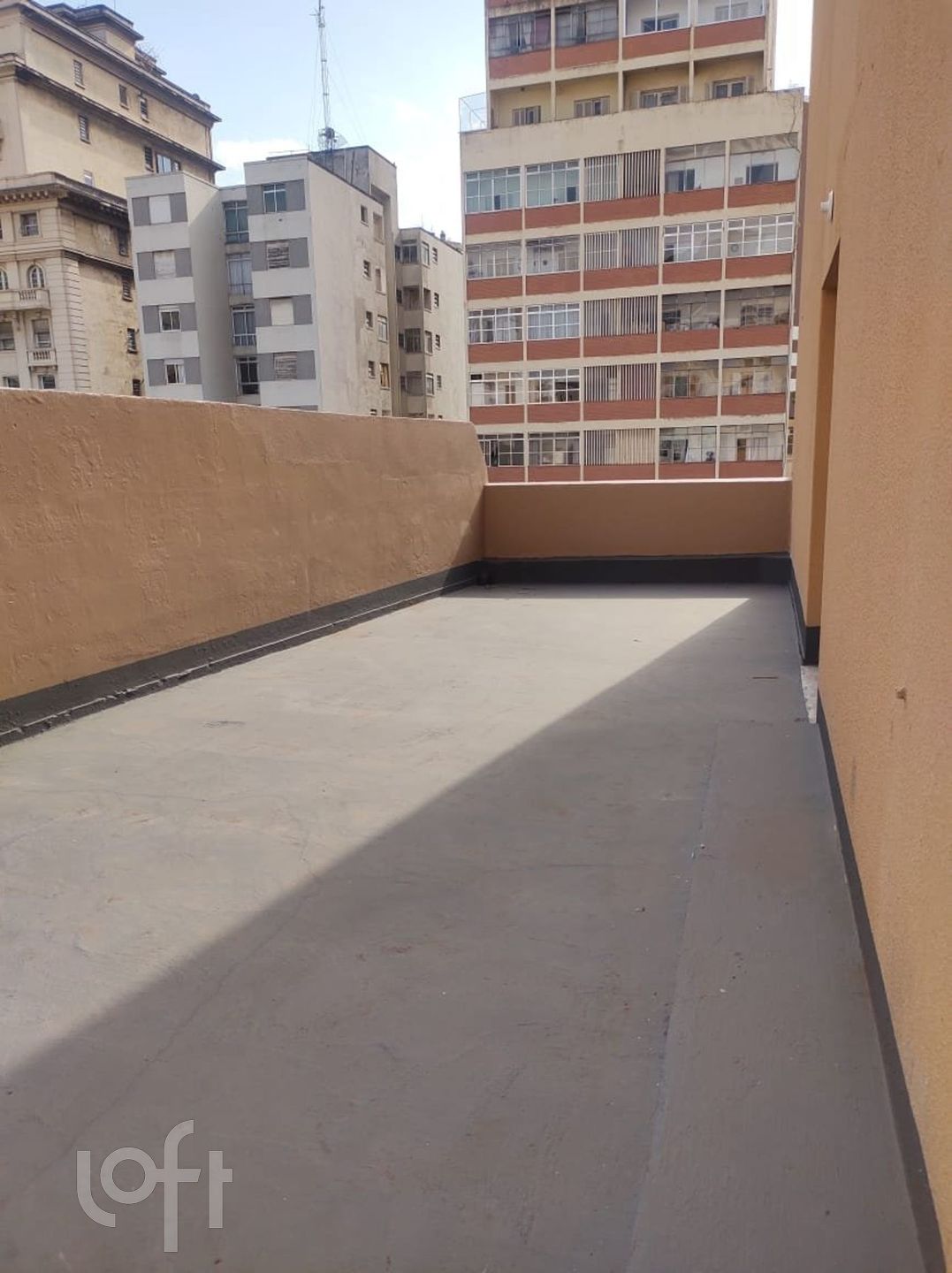 Apartamento à venda com 2 quartos, 75m² - Foto 8