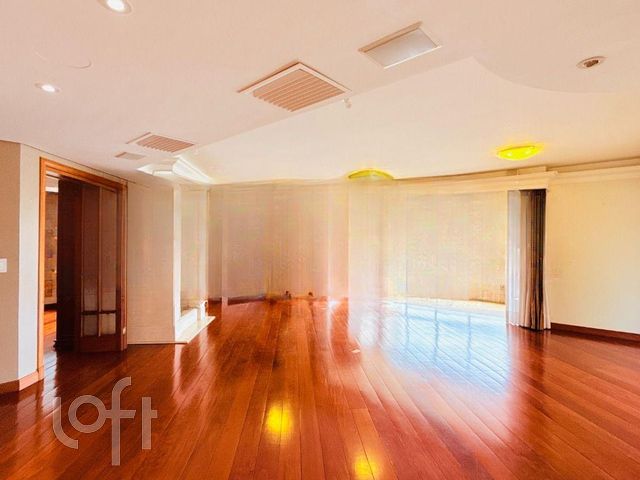 Apartamento com 360m², 3 dormitórios, 3 suítes, 3 vagas, Bela Vista em Porto Alegre