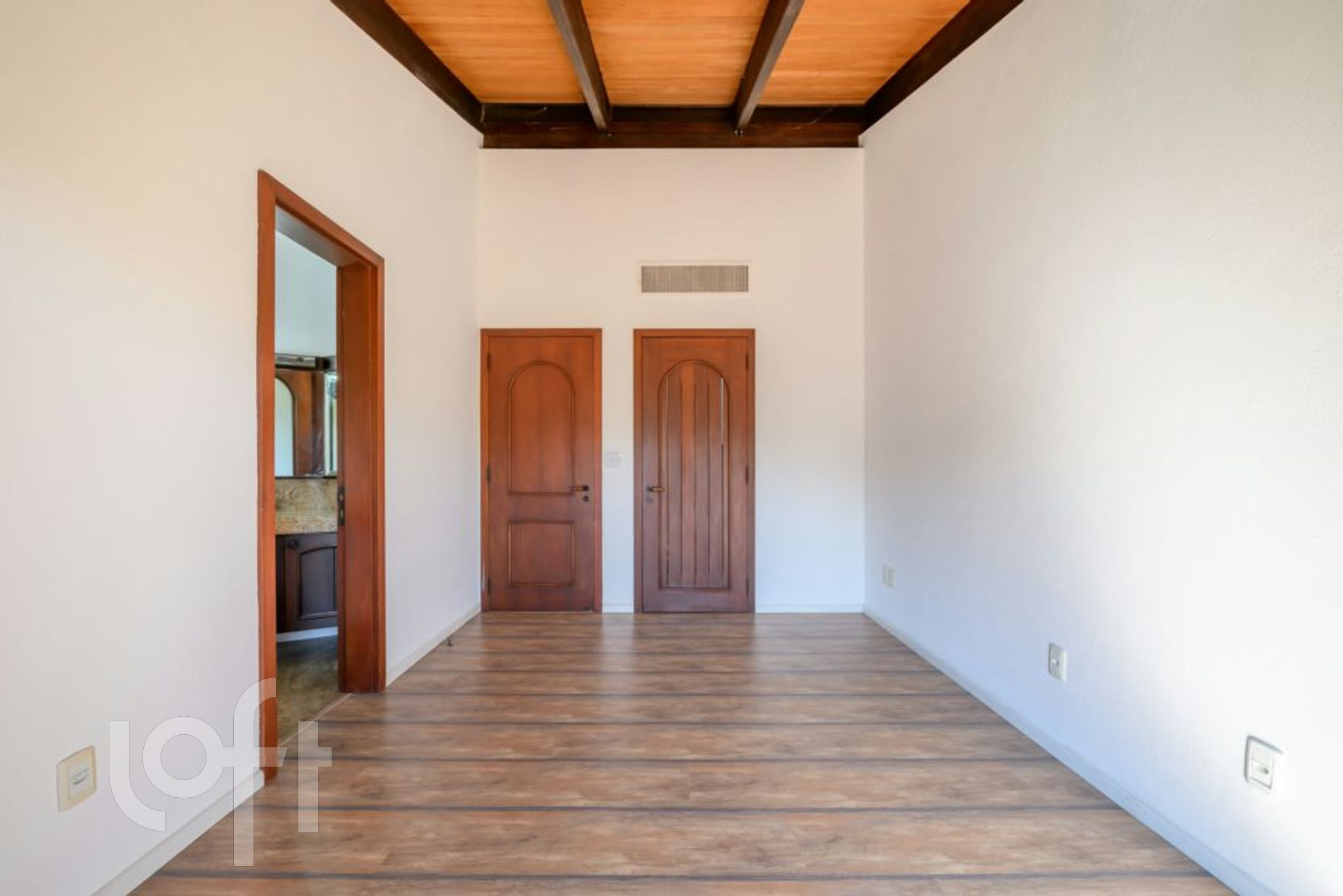 Imagem da propriedade 36