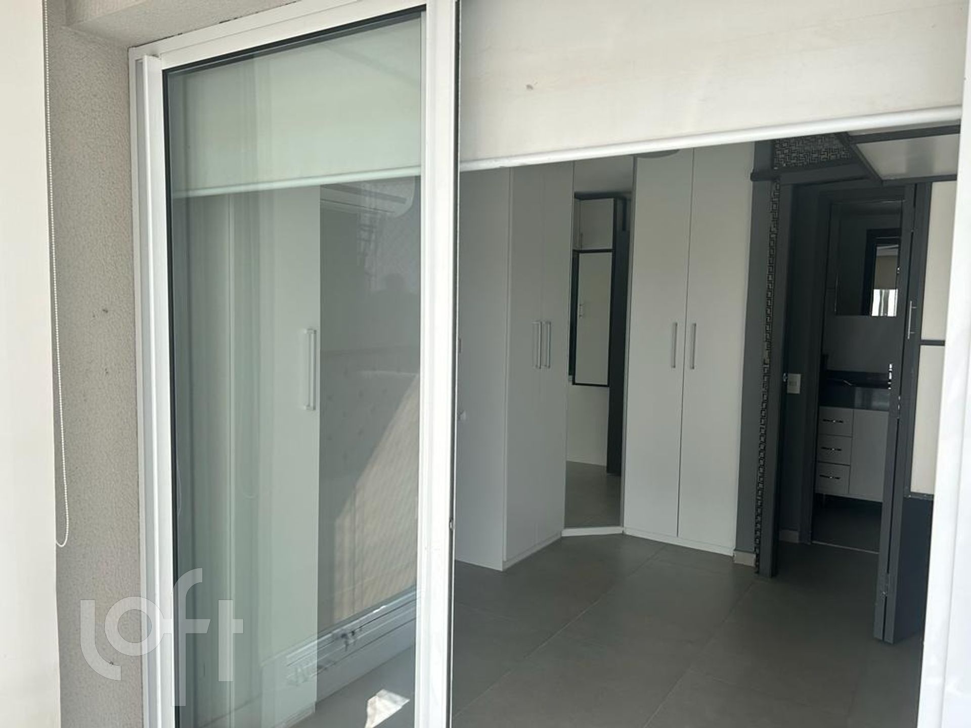 Apartamento à venda com 1 quarto, 49m² - Foto 15