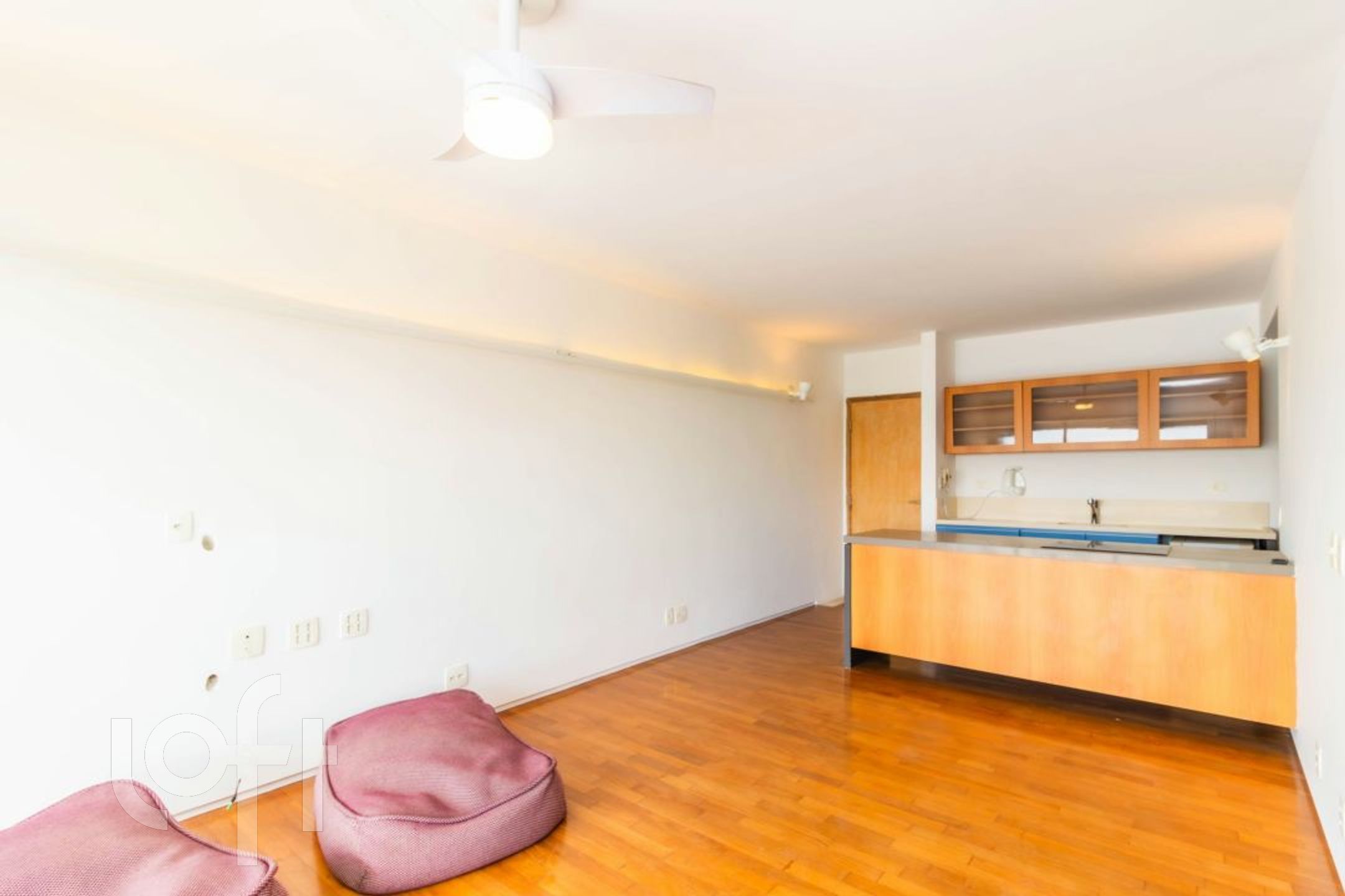 Apartamento à venda com 1 quarto, 100m² - Foto 6