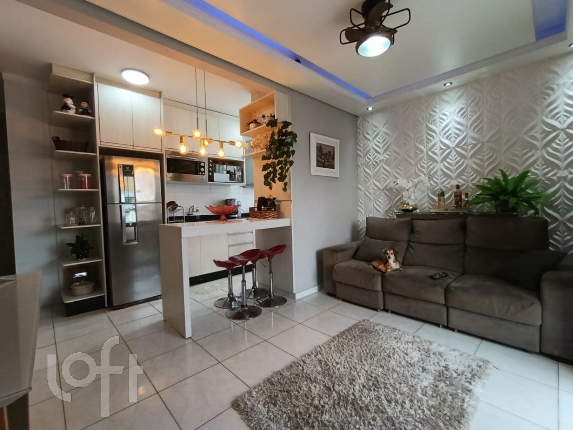 Apartamento à venda em Barra do Aririu com 69 m², 3 quartos, 1 suíte, 1 vaga