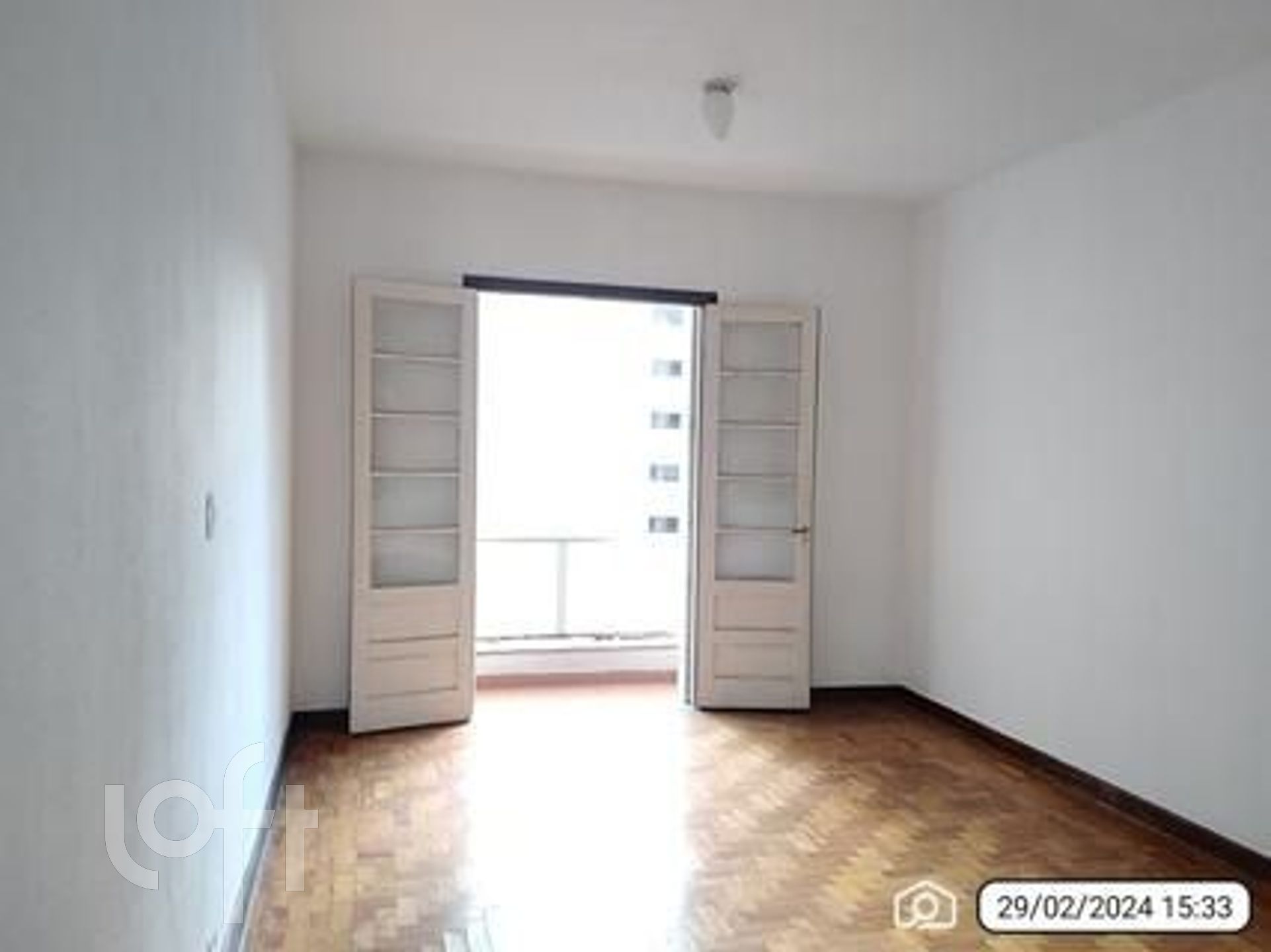 Apartamento à venda com 1 quarto, 32m² - Foto 1