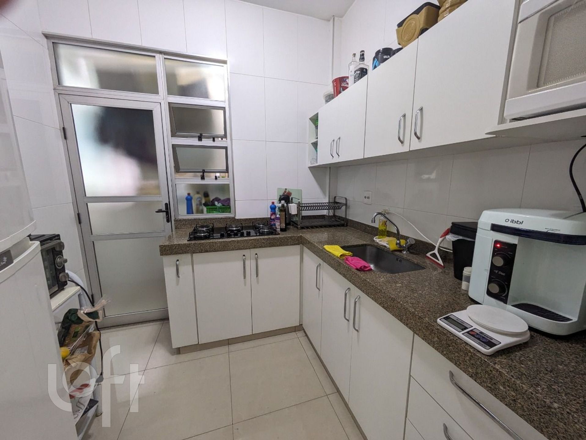 Apartamento à venda com 3 quartos, 137m² - Foto 21