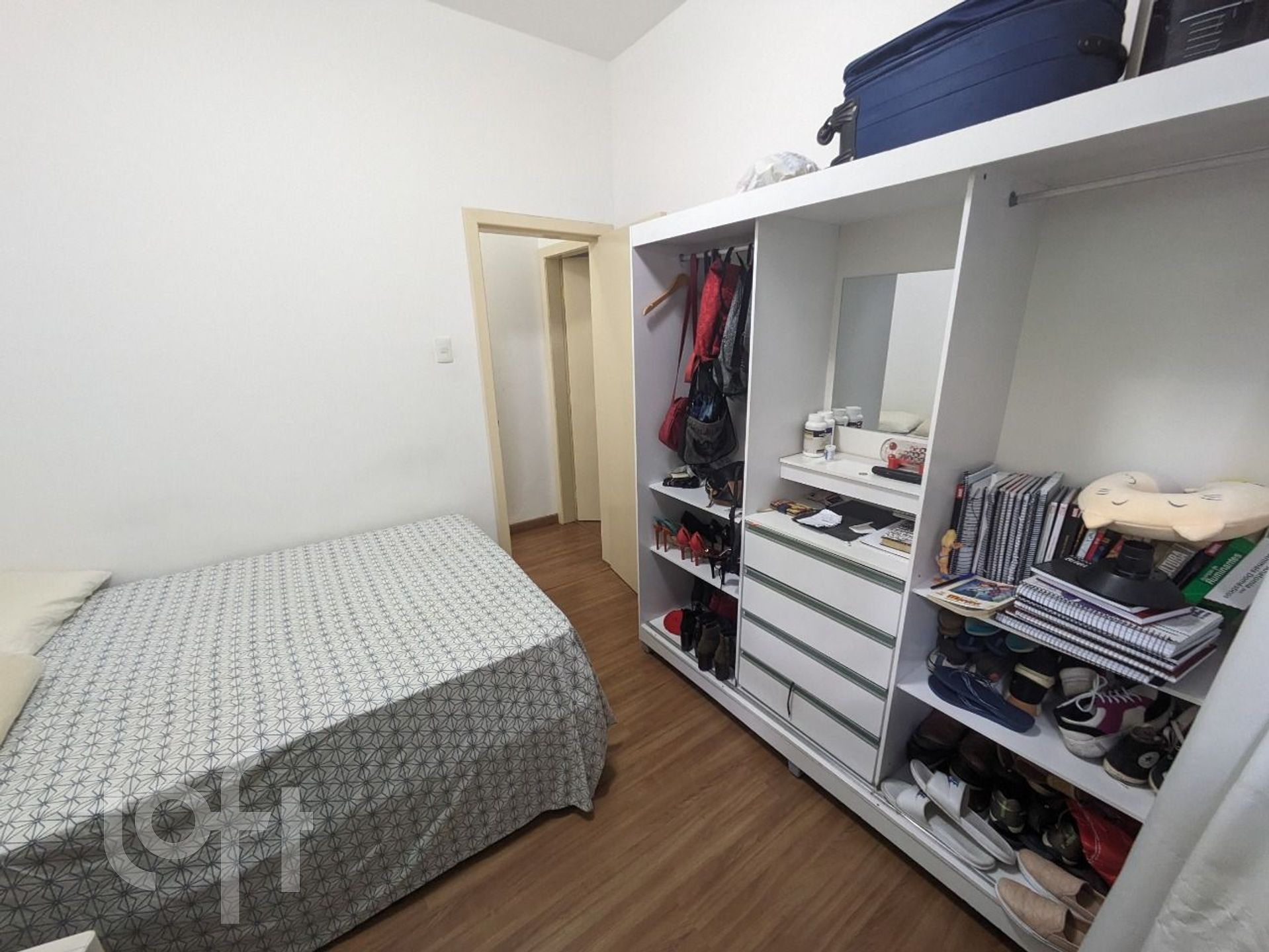 Apartamento à venda com 3 quartos, 137m² - Foto 10