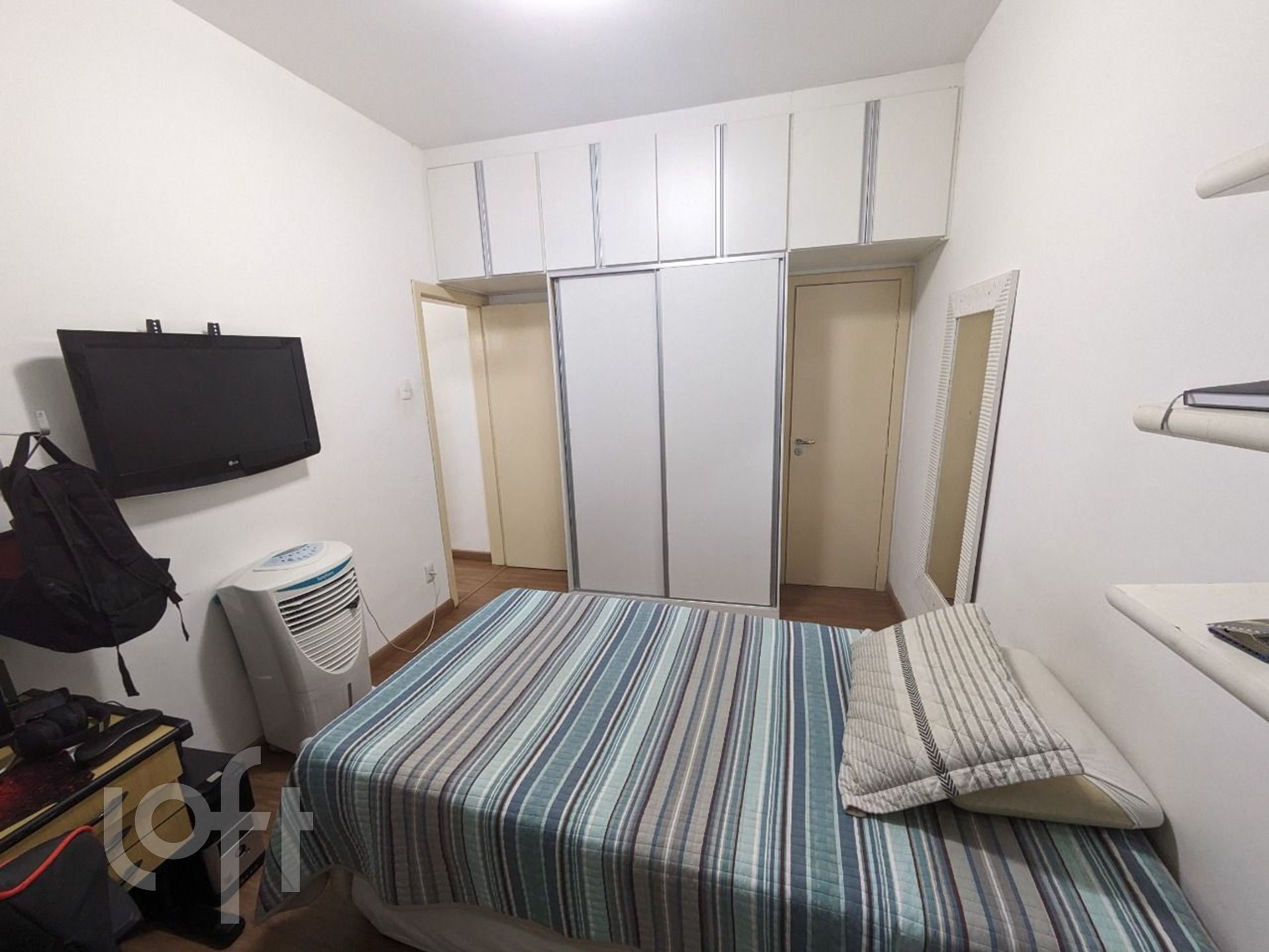 Apartamento à venda com 3 quartos, 137m² - Foto 9