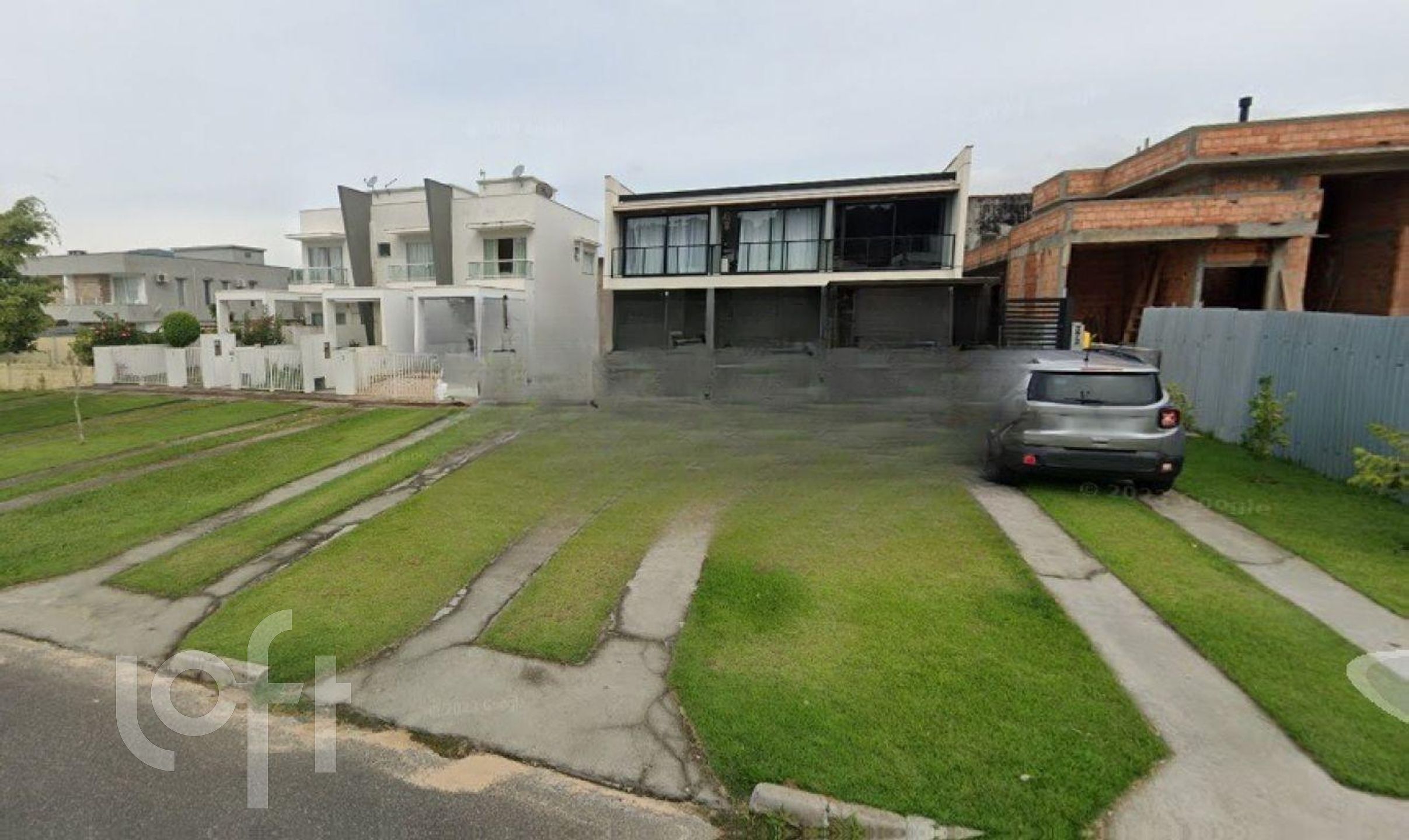 Casa Residencial com 106m², 2 quartos, 2 suítes, 2 garagens, no bairro Ingleses em Florianópolis