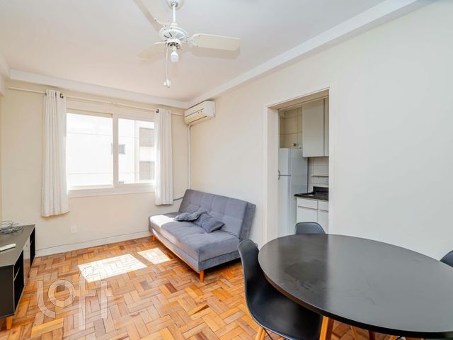 Apartamento com 39m², 1 dormitório, 1 suíte, 1 vaga, Independência em Porto Alegre