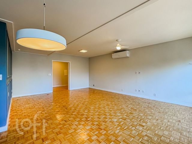 Apartamento com 142m², 2 dormitórios, 2 suítes, 2 vagas, Três Figueiras em Porto Alegre