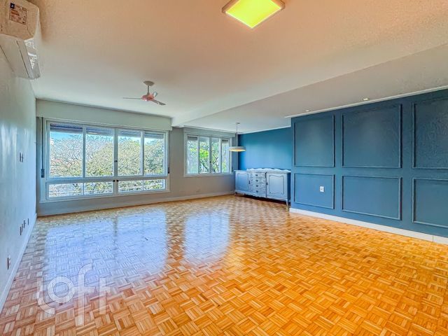 Apartamento com 142m², 2 dormitórios, 2 suítes, 2 vagas, Três Figueiras em Porto Alegre