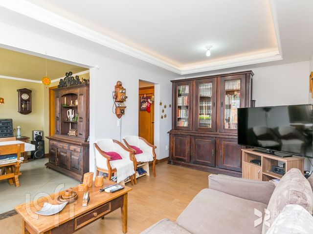 Apartamento com 107m², 3 dormitórios, 1 suíte, 1 vaga, Menino Deus em Porto Alegre