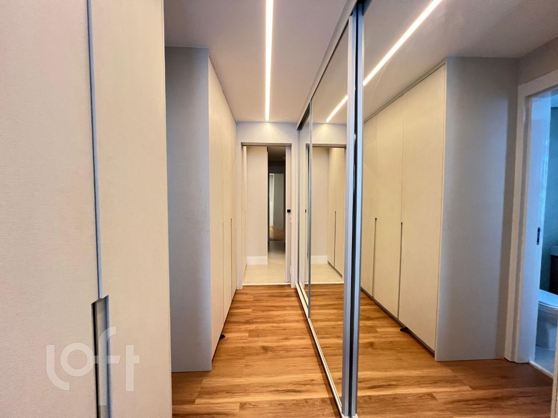 Apartamento à venda com 3 quartos, 164m² - Foto 18