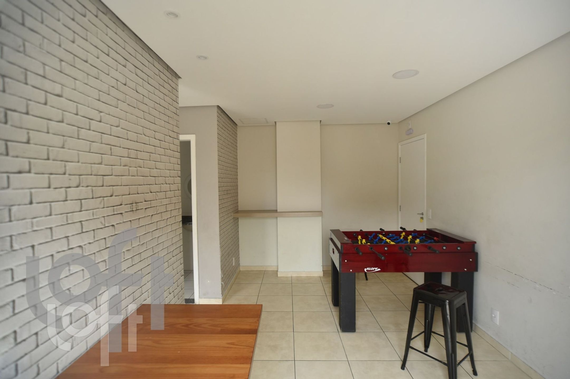 Apartamento à venda com 2 quartos, 40m² - Foto 27