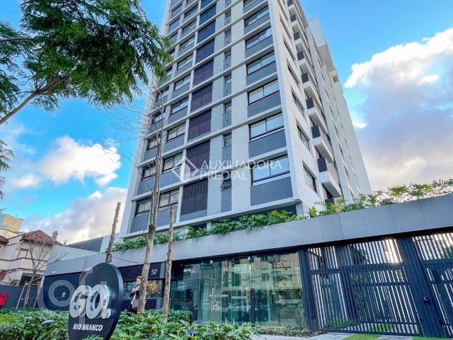 Apartamento com 47m², 2 dormitórios, 1 suíte, 1 vaga, Rio Branco em Porto Alegre