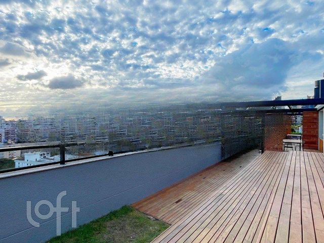 Apartamento com 47m², 2 dormitórios, 1 suíte, 1 vaga, Rio Branco em Porto Alegre