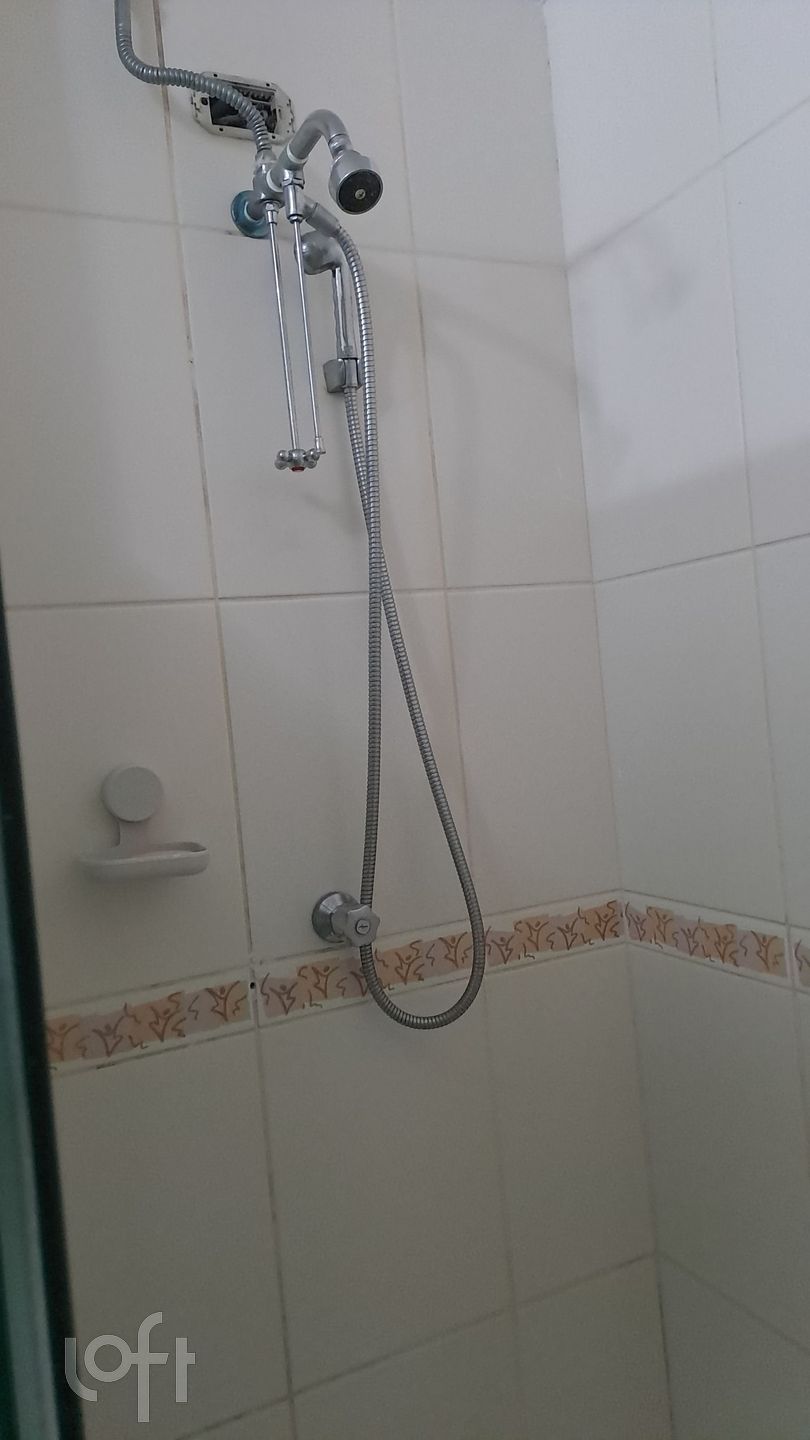 Apartamento à venda com 3 quartos, 80m² - Foto 27