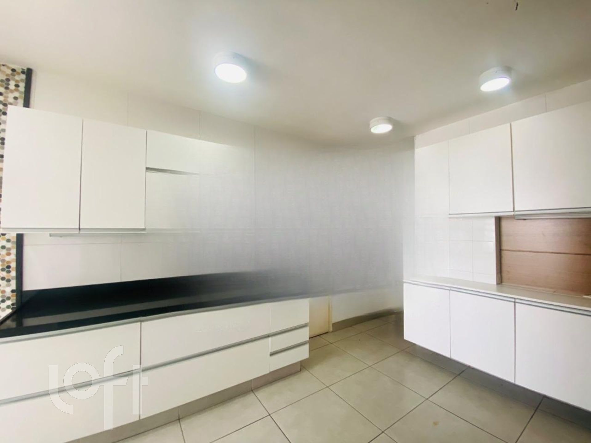 Apartamento à venda com 3 quartos, 167m² - Foto 13