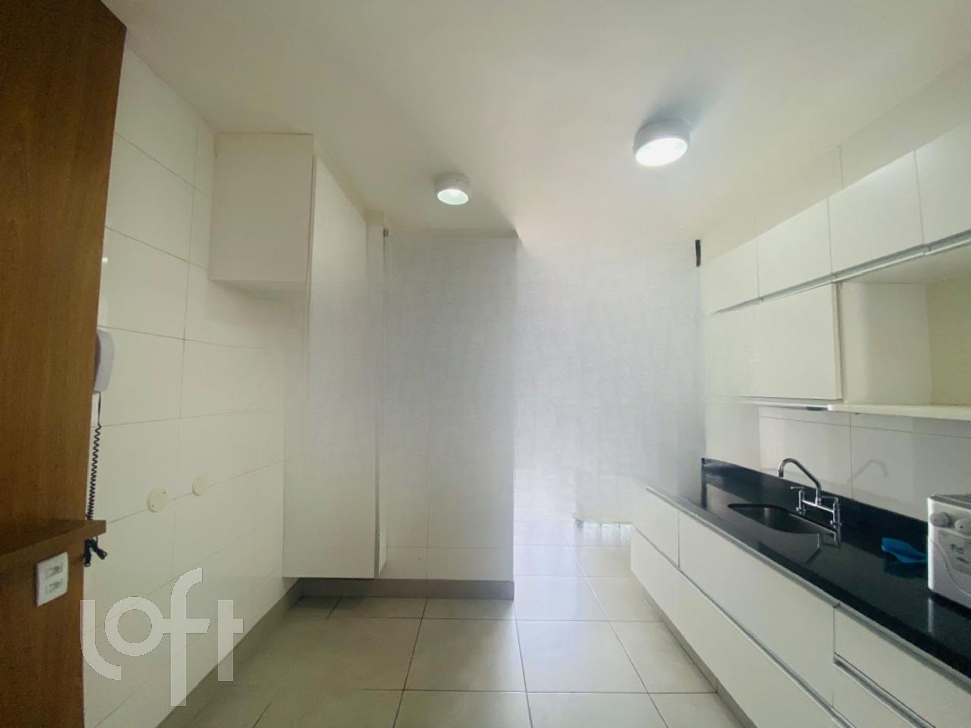 Apartamento à venda com 3 quartos, 167m² - Foto 11