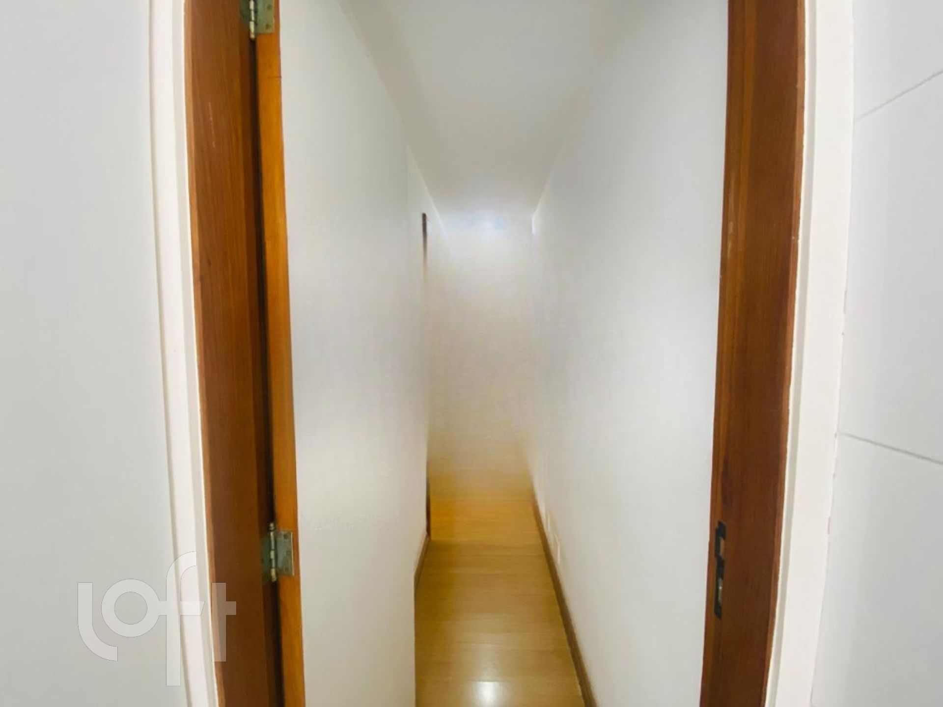 Apartamento à venda com 3 quartos, 167m² - Foto 29