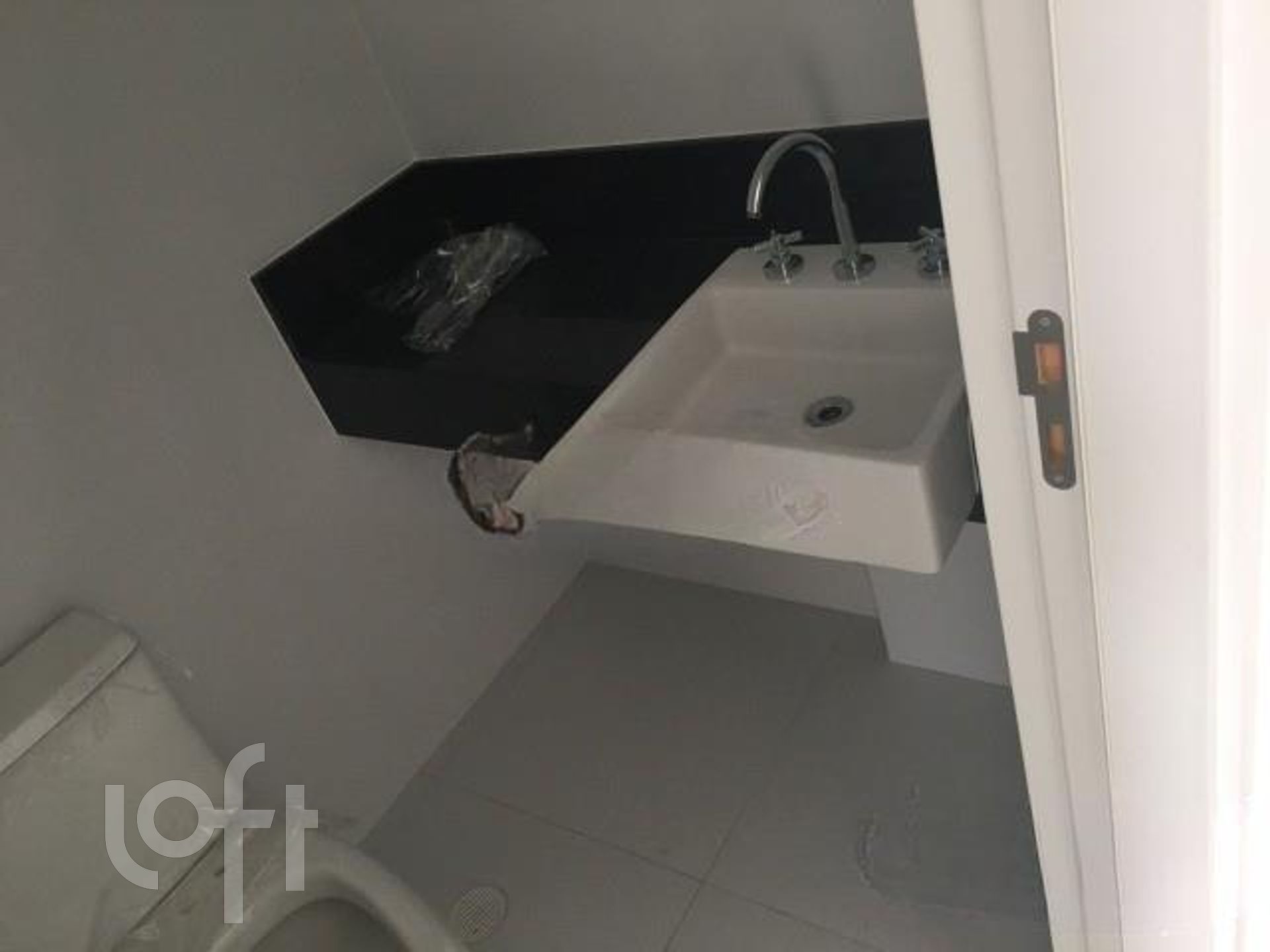 Apartamento à venda com 1 quarto, 24m² - Foto 4