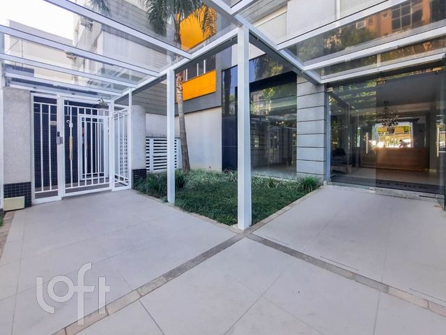 Apartamento com 80m², 3 dormitórios, 1 suíte, 2 vagas, Floresta em Porto Alegre