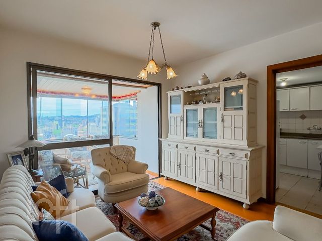 Apartamento com 90m², 3 dormitórios, 1 suíte, 1 vaga, Praia de Belas em Porto Alegre