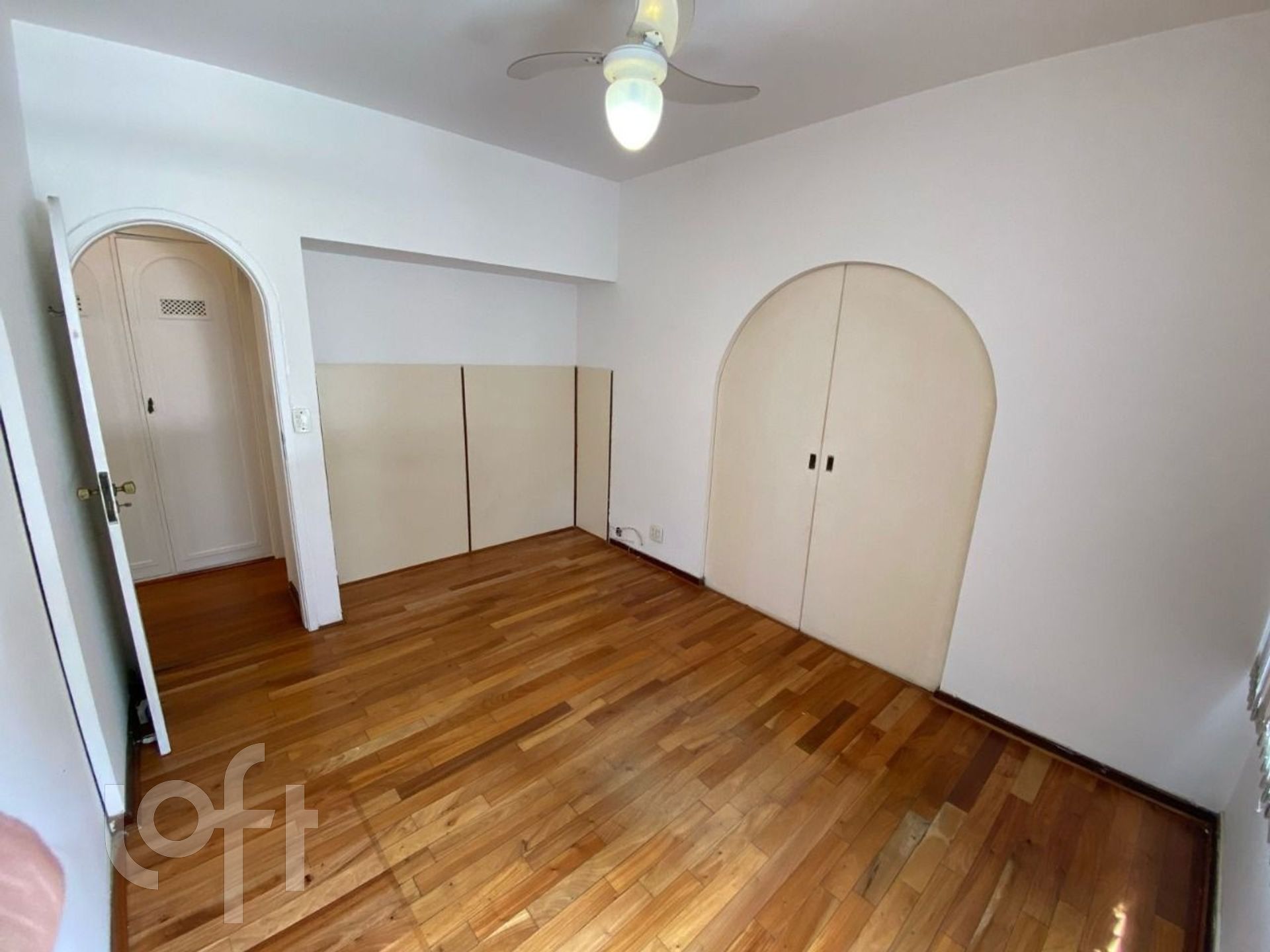 Apartamento à venda com 2 quartos, 65m² - Foto 14