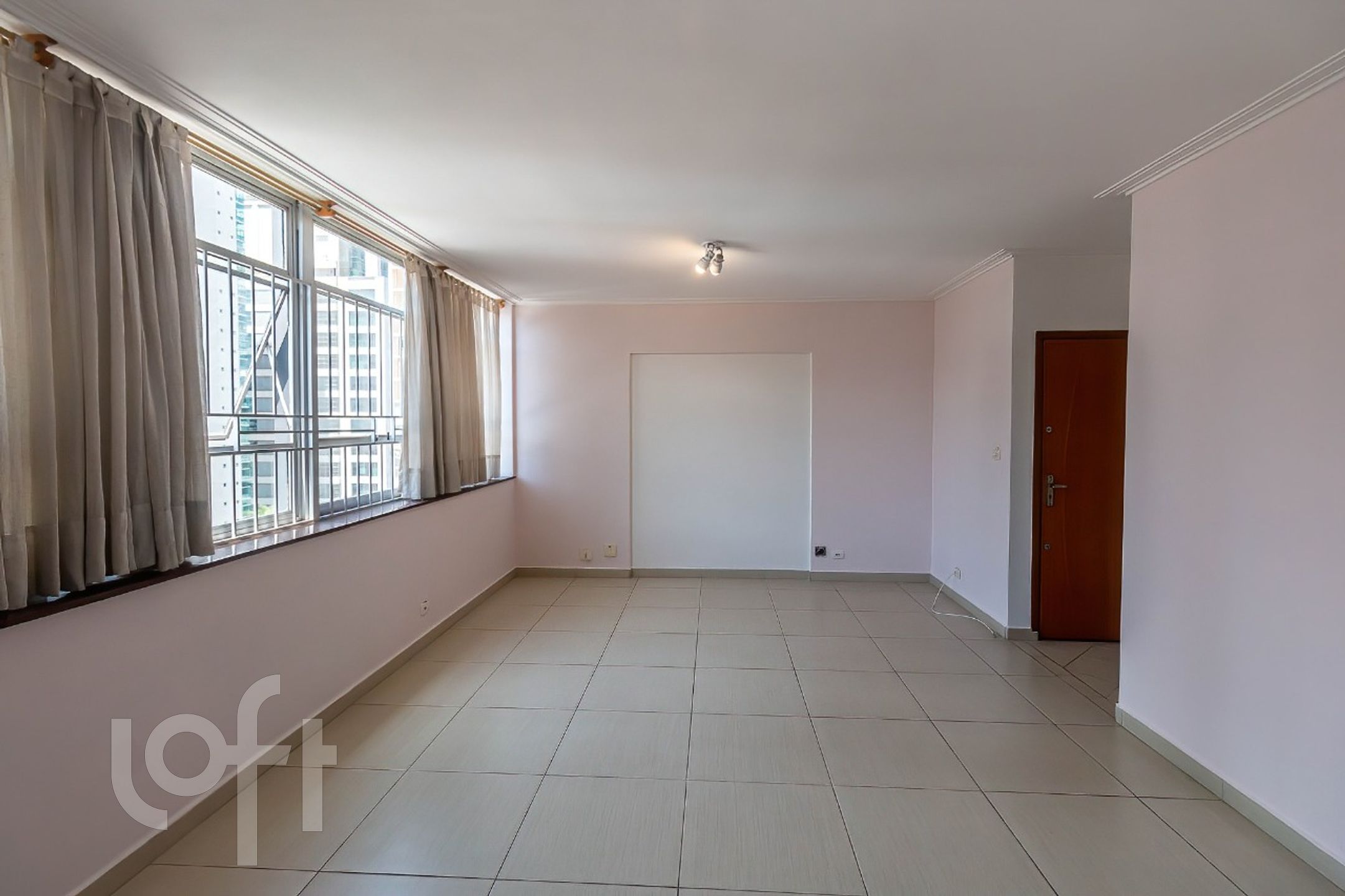 Apartamento à venda com 2 quartos, 103m² - Foto 2