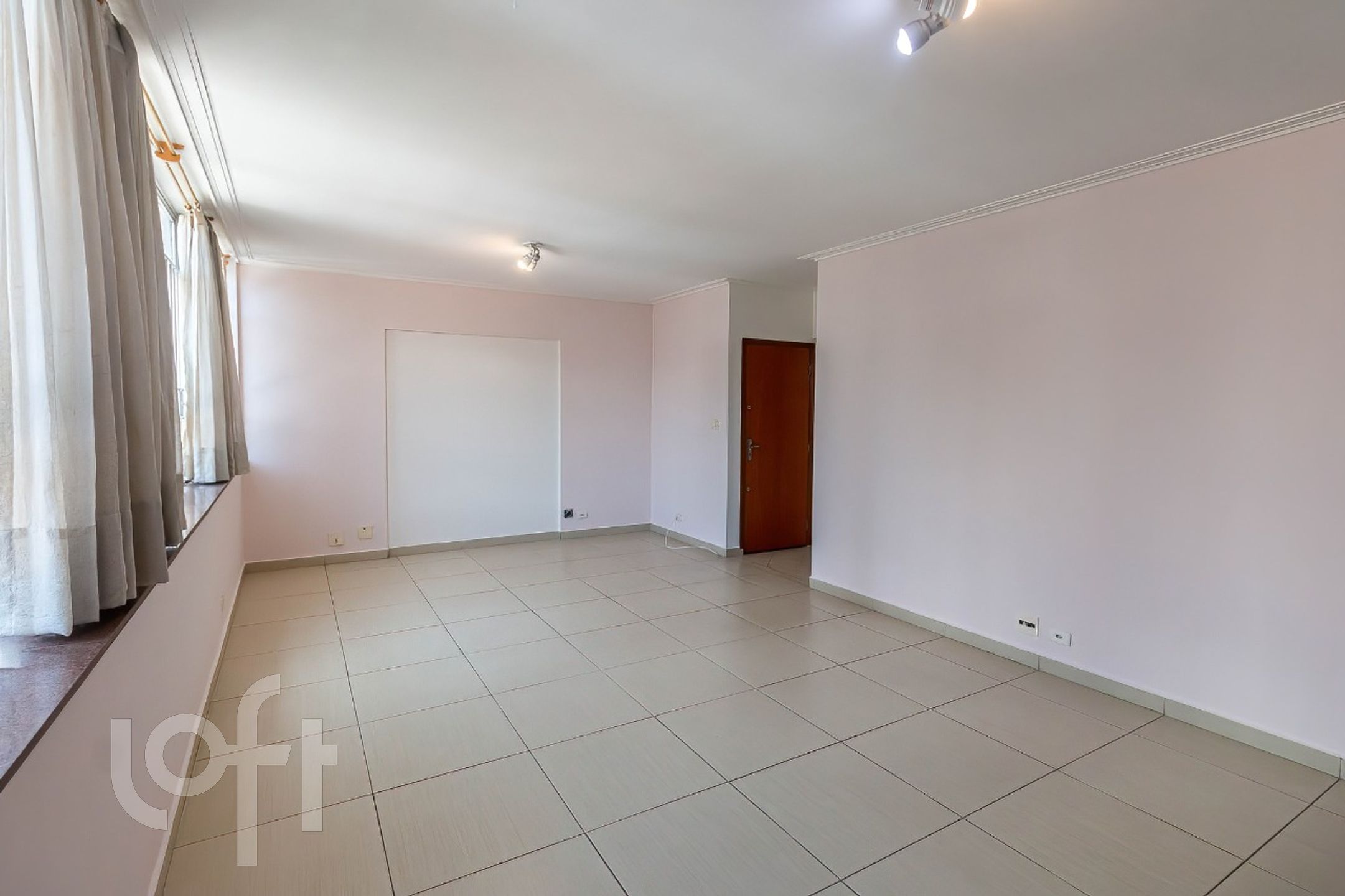 Apartamento à venda com 2 quartos, 103m² - Foto 3