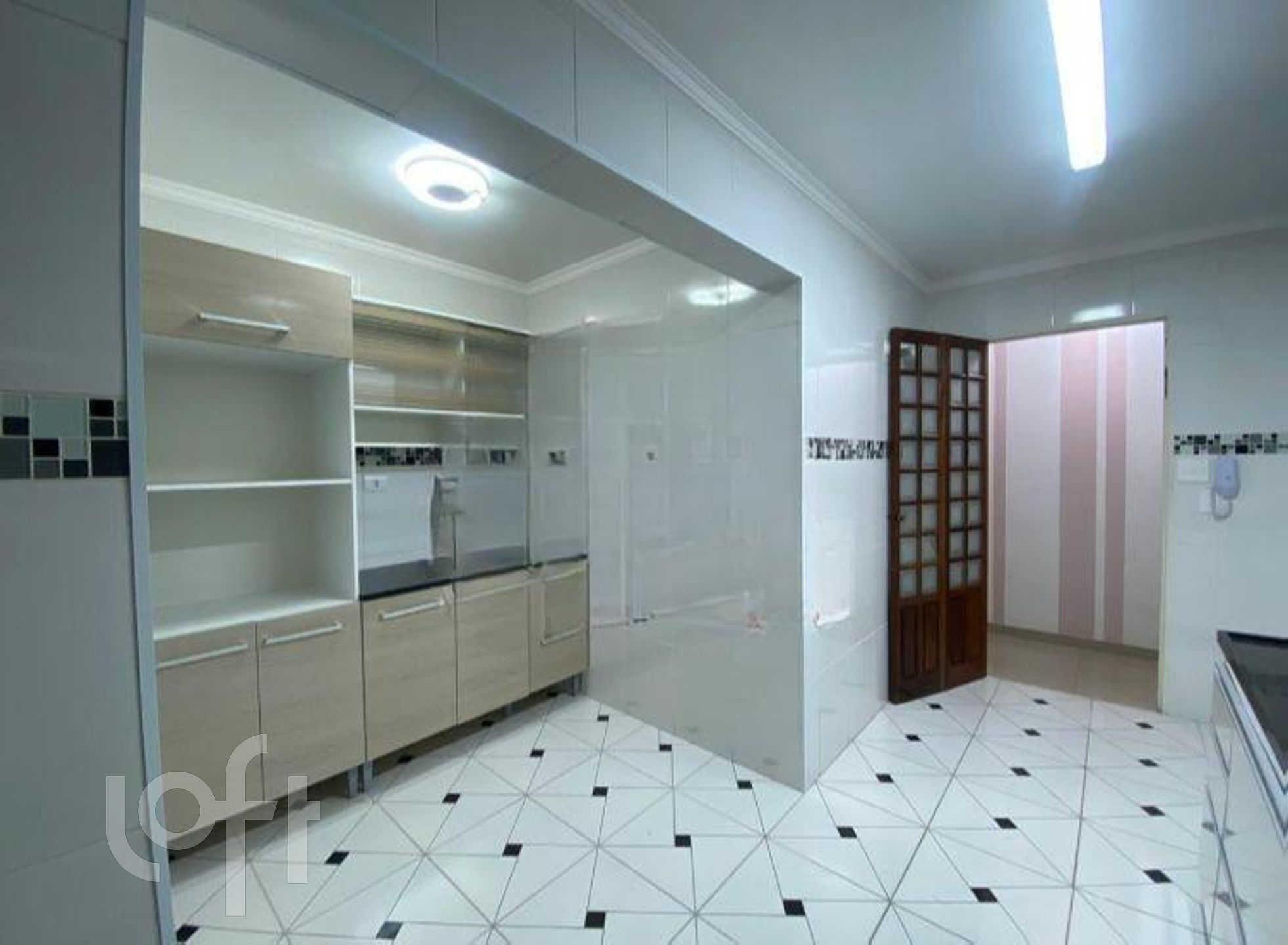 Apartamento à venda com 2 quartos, 64m² - Foto 11