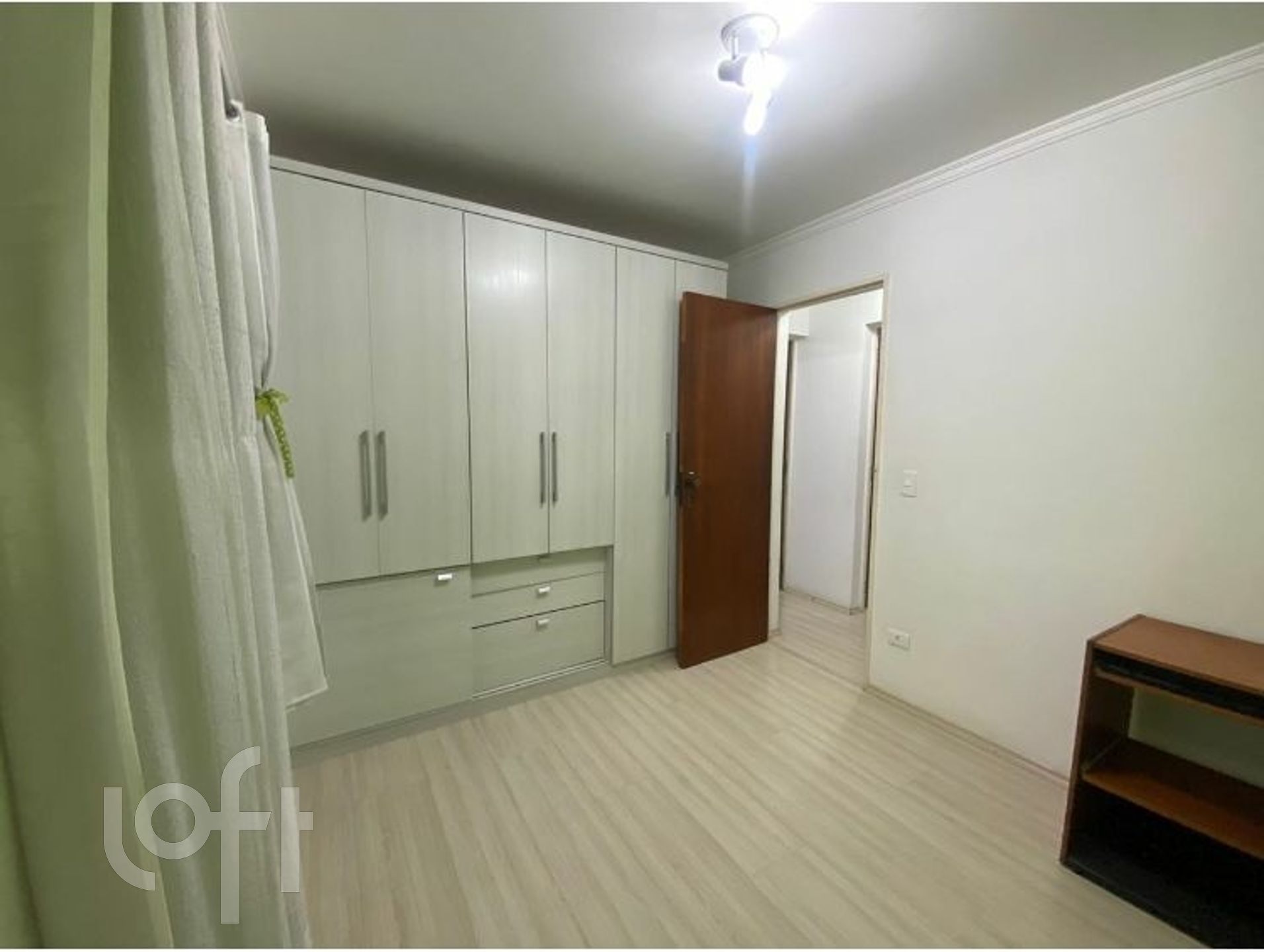 Apartamento à venda com 2 quartos, 64m² - Foto 9