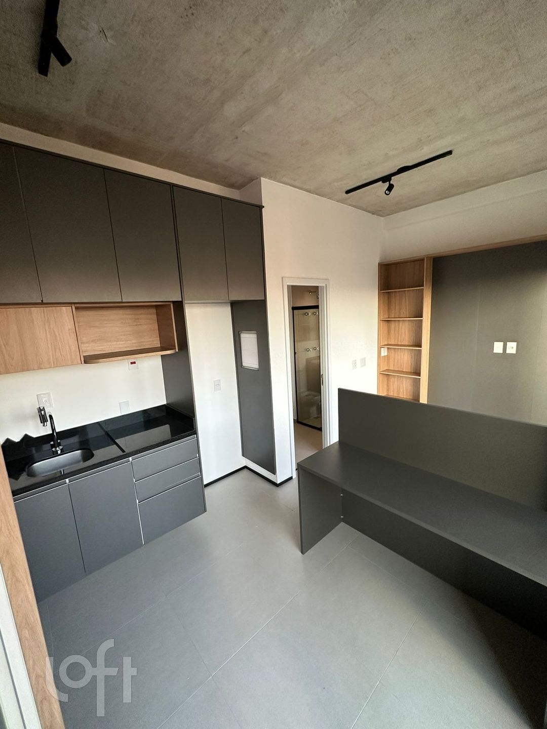 Apartamento à venda com 1 quarto, 27m² - Foto 4