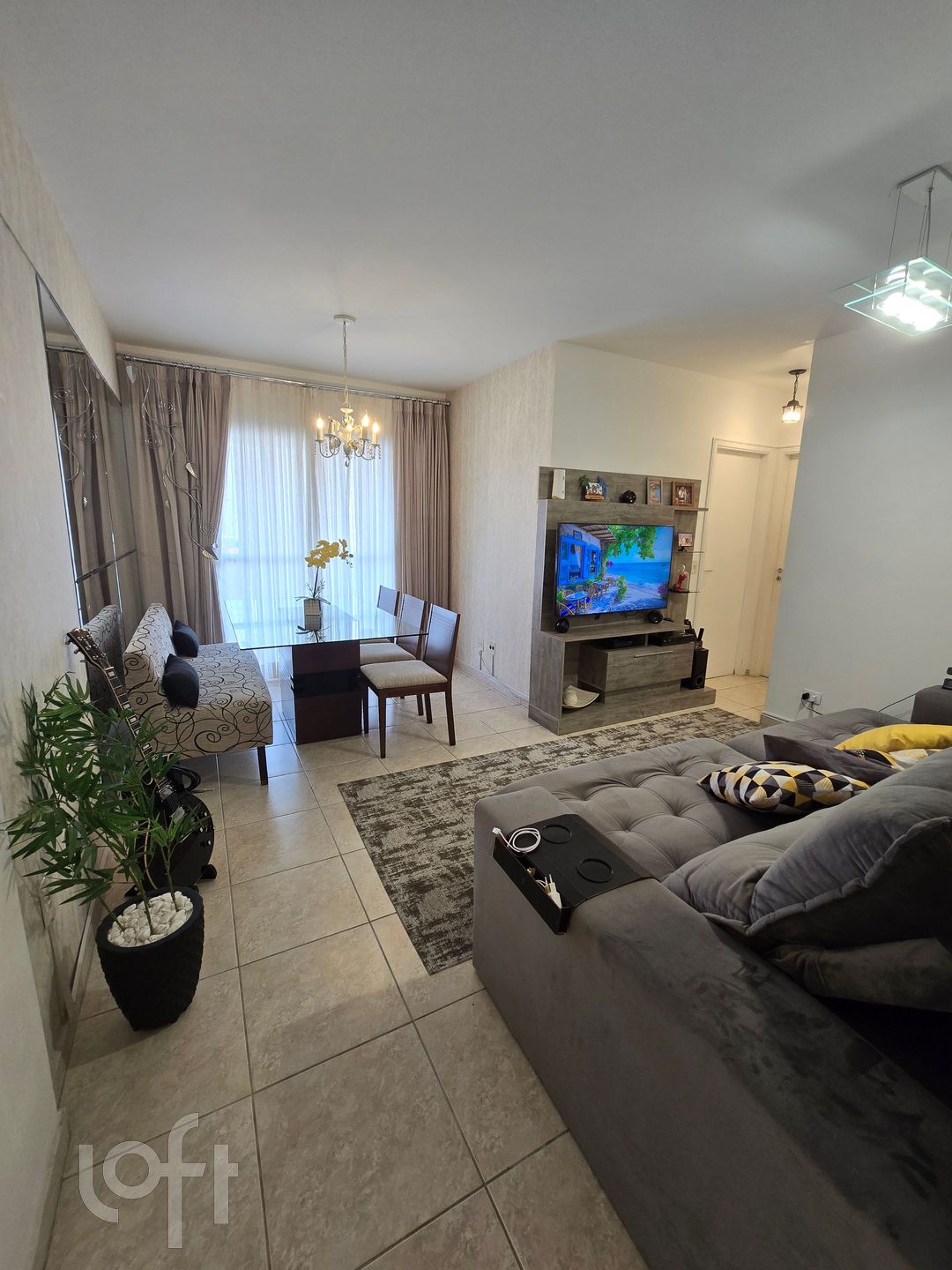 Apartamento à venda com 2 quartos, 56m² - Foto 1